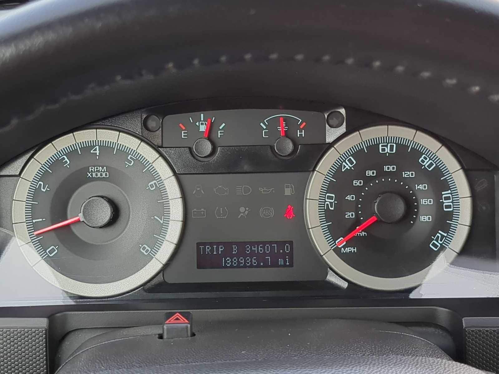 Thumbnail: 2010 Ford Escape - 33