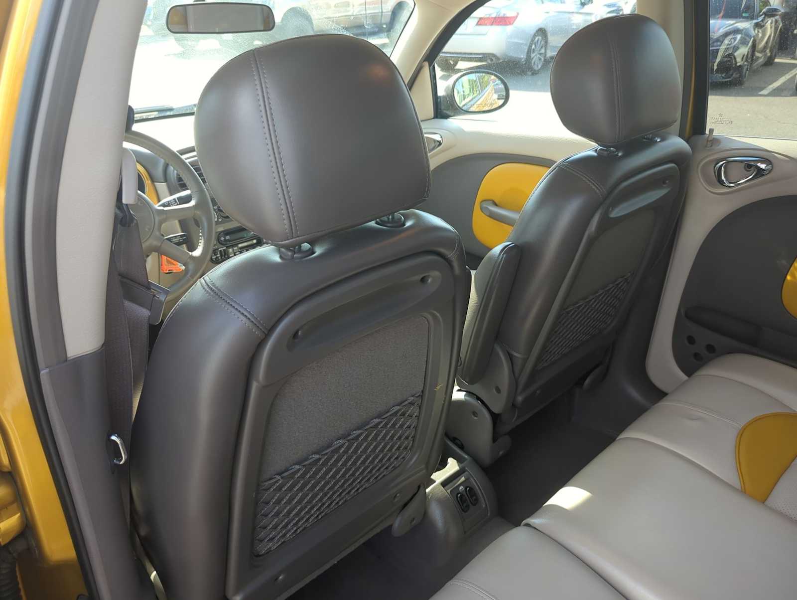 Thumbnail: 2002 Chrysler PT Cruiser - 18