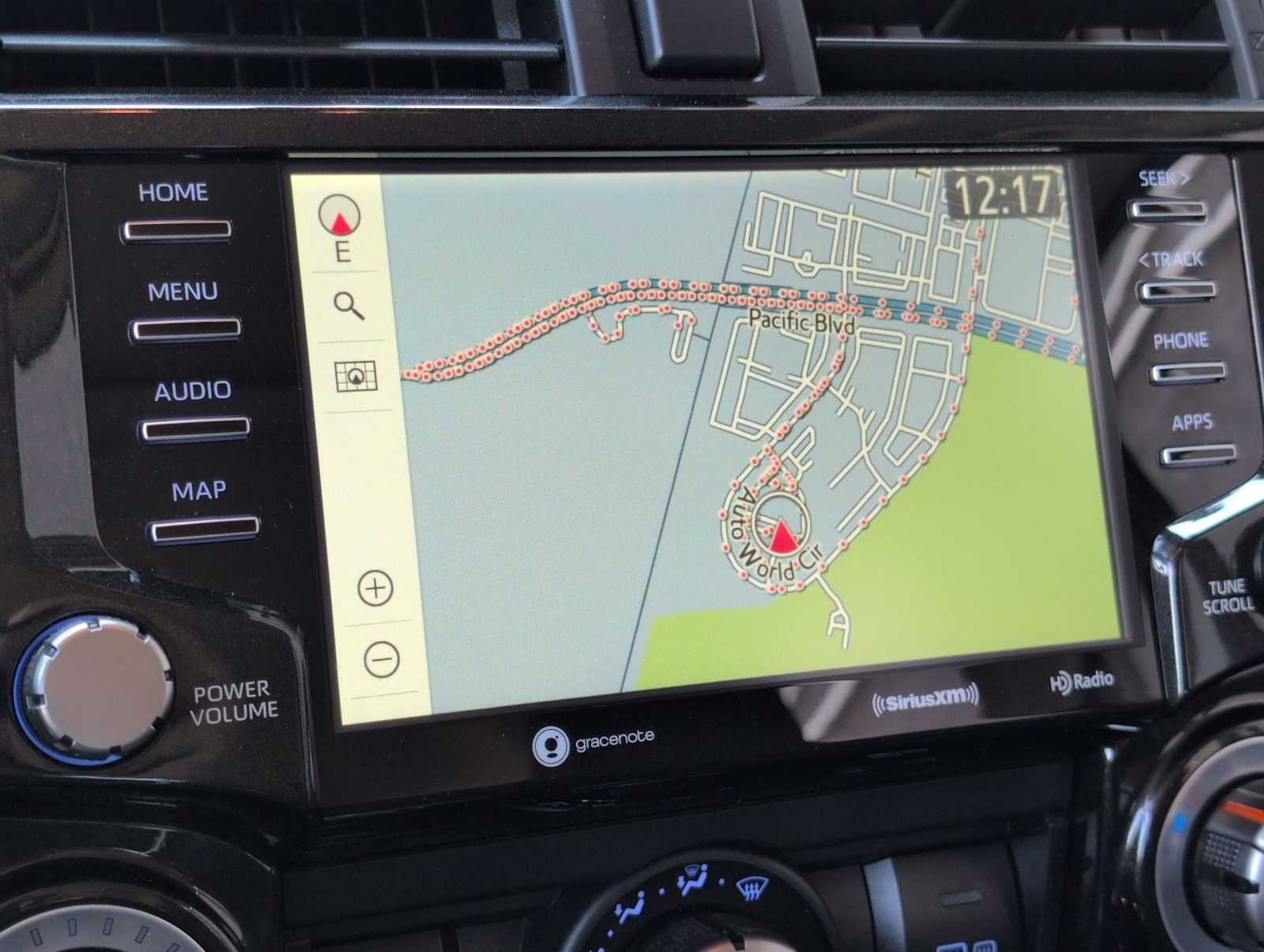 Thumbnail: 2022 Toyota 4Runner - 28