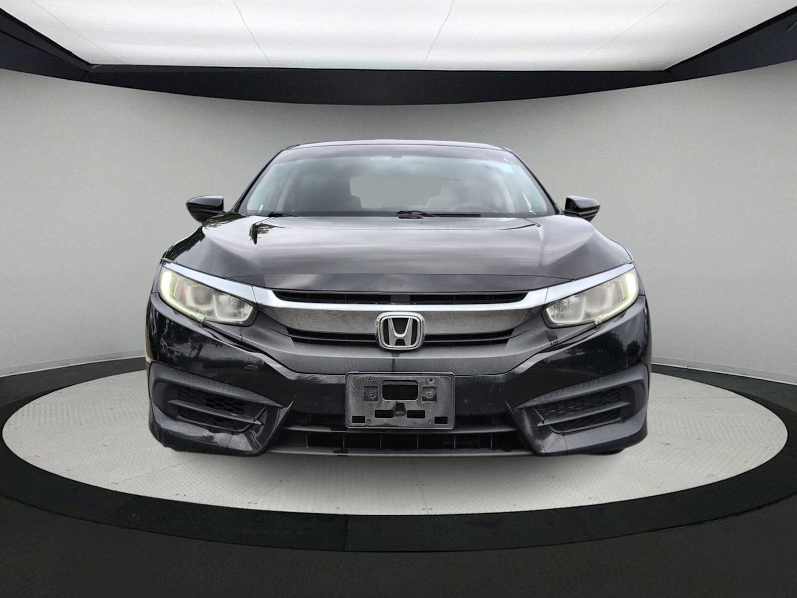 Thumbnail: 2016 Honda Civic - 3