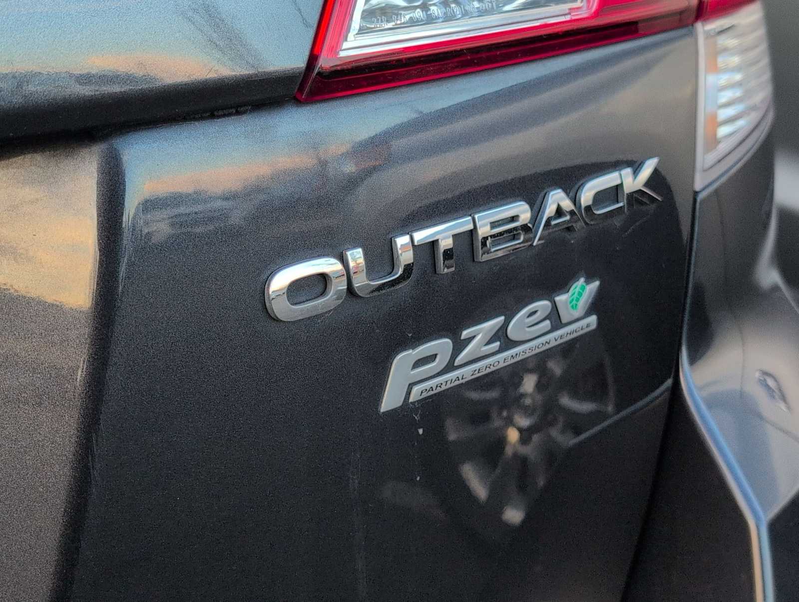 Thumbnail: 2011 Subaru Outback - 12