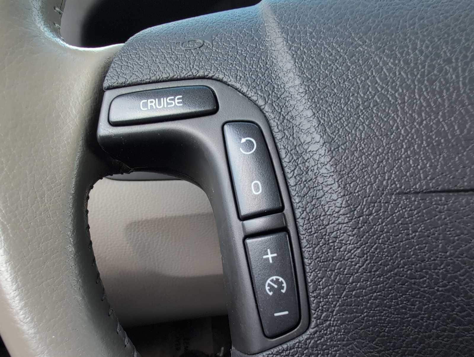 Thumbnail: 2005 Volvo XC70 - 23