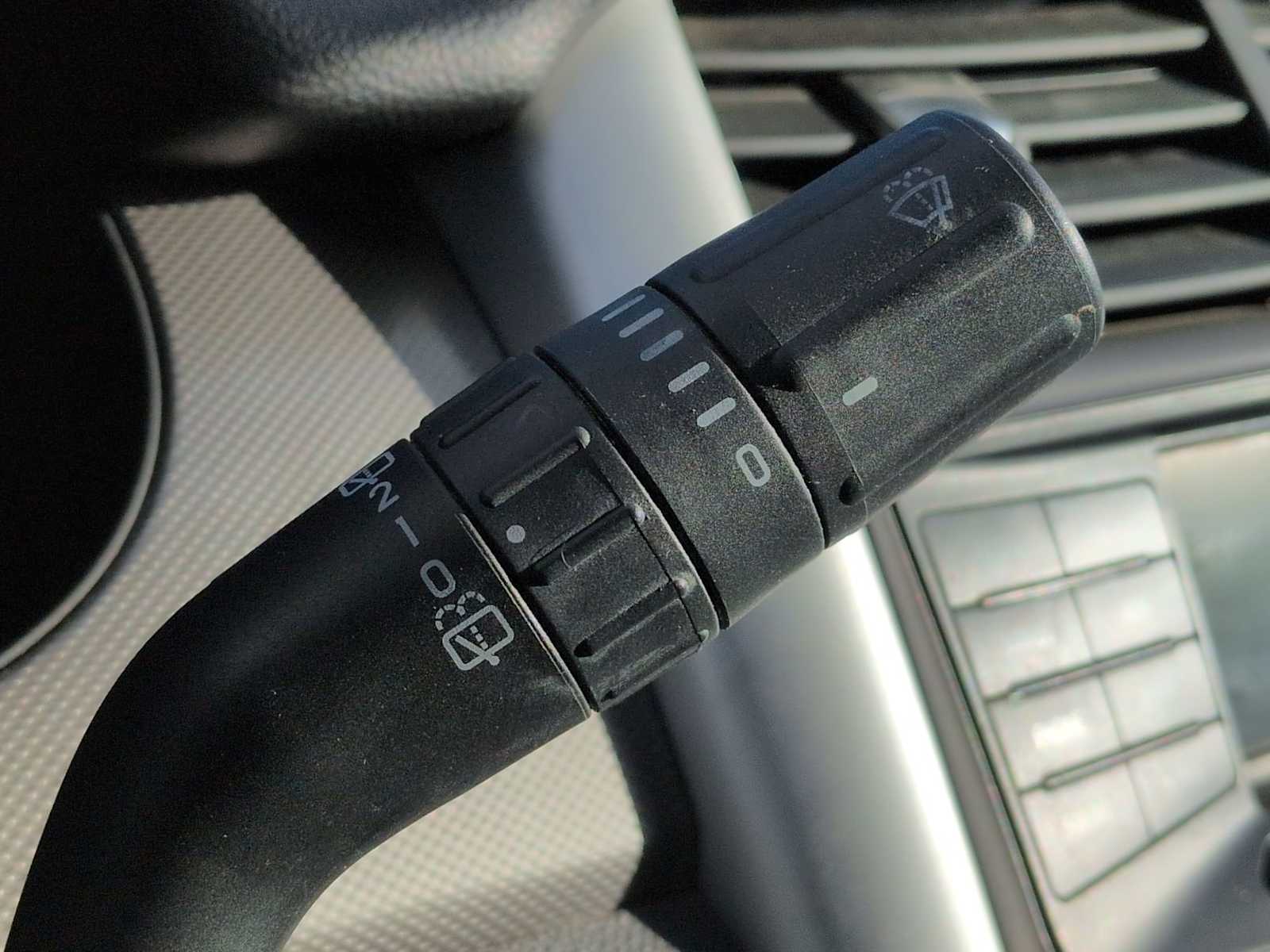 Thumbnail: 2013 Ford Edge - 25