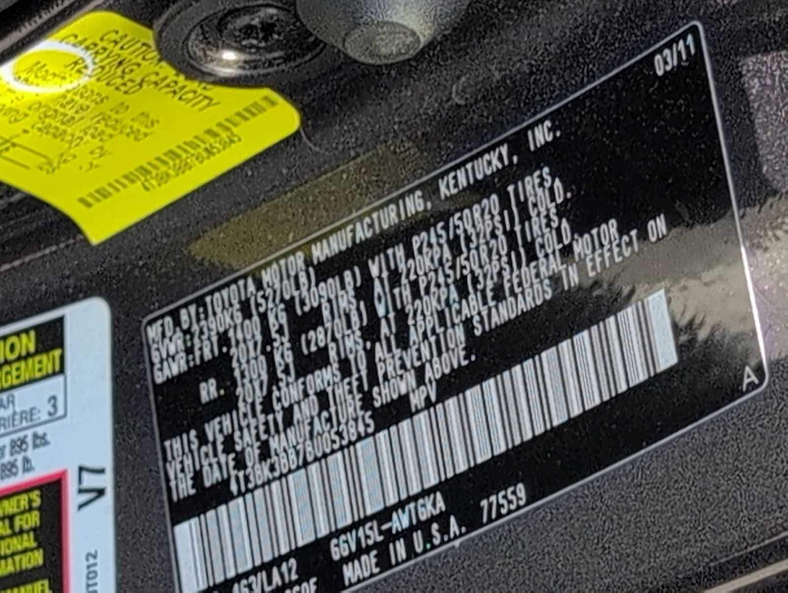 Thumbnail: 2011 Toyota Venza - 32