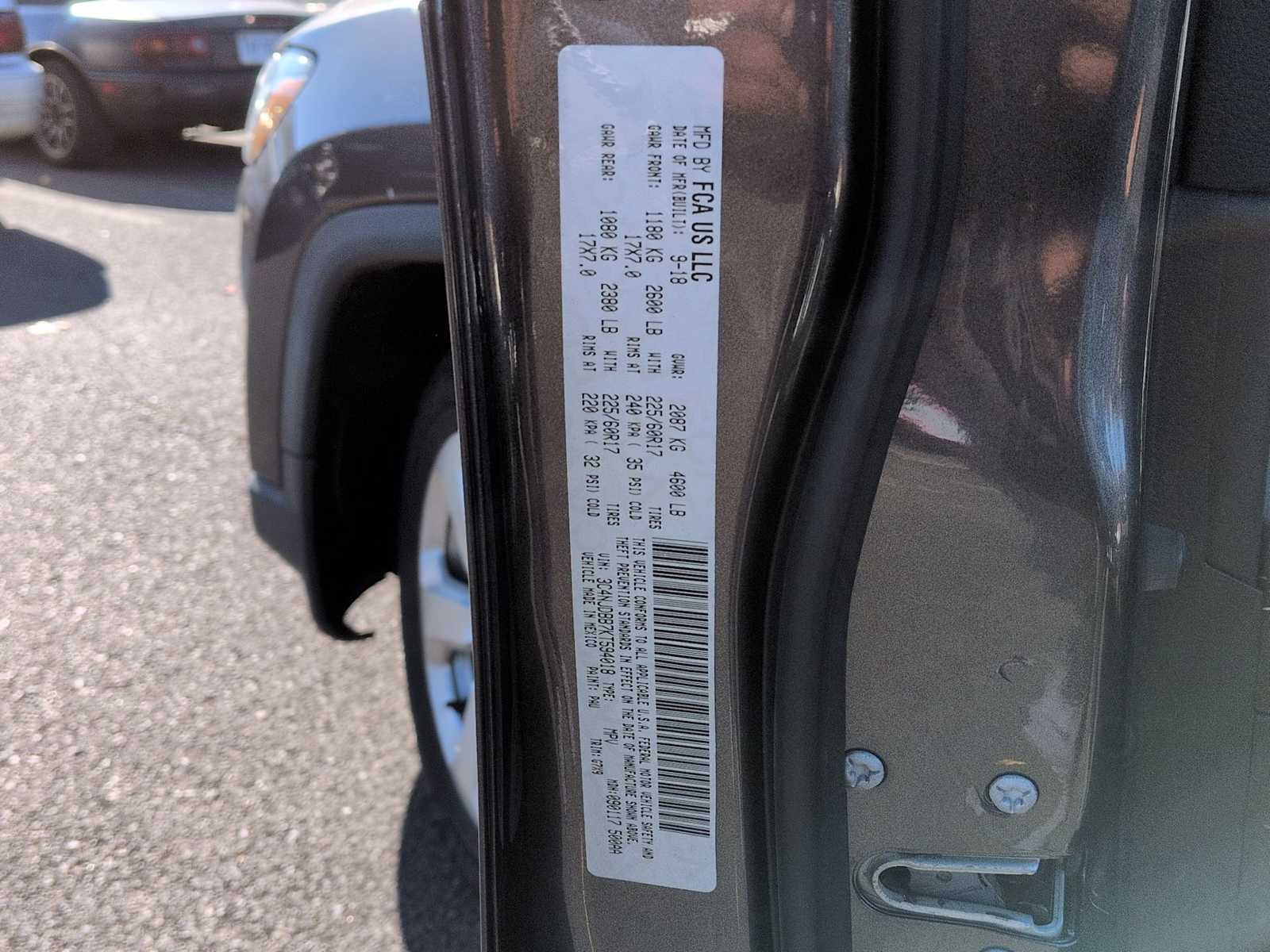 Thumbnail: 2019 Jeep Compass - 35