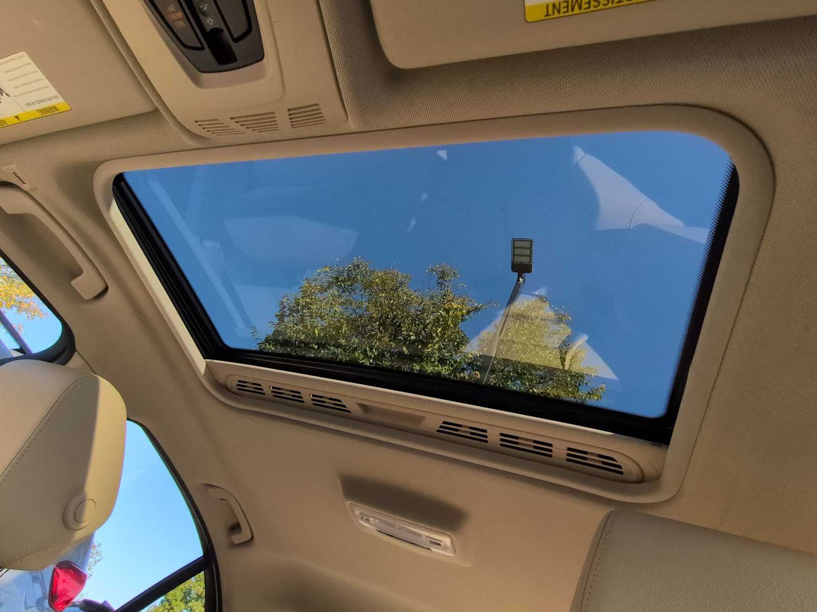 Thumbnail: 2014 BMW 3 Series - 19