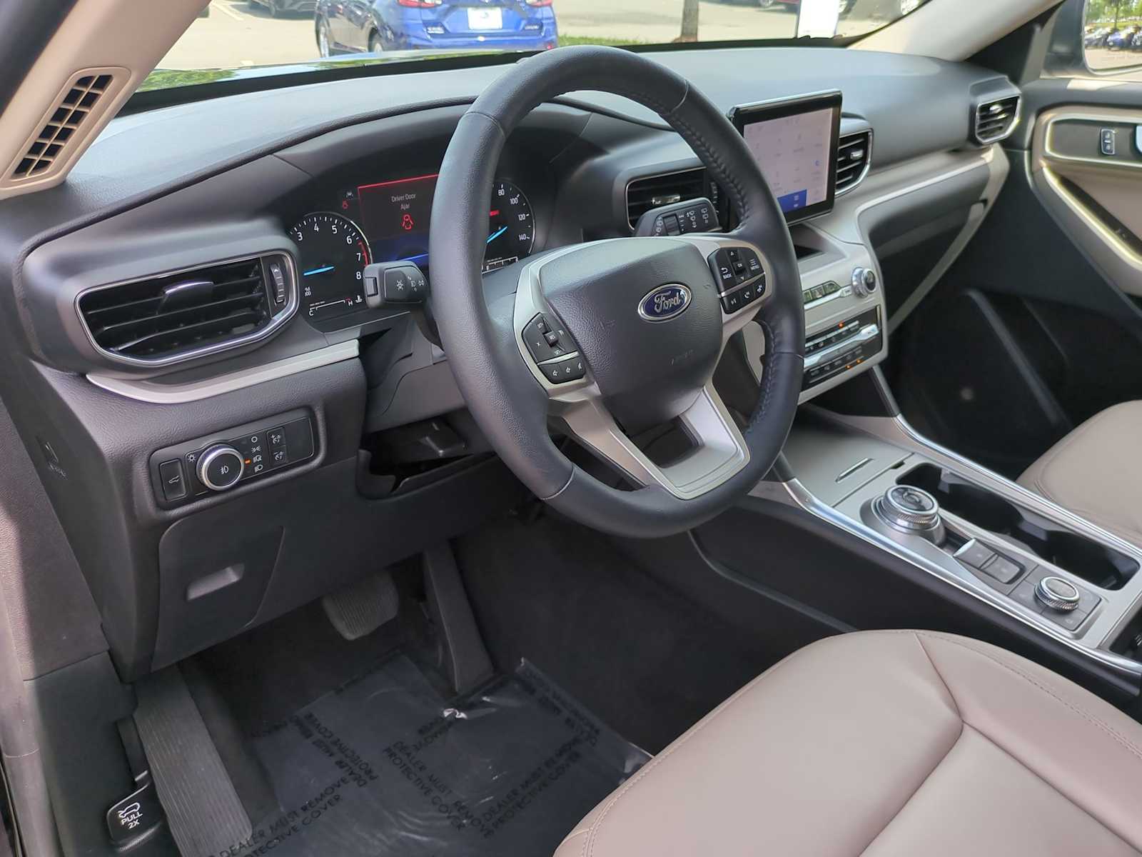 Thumbnail: 2023 Ford Explorer - 10