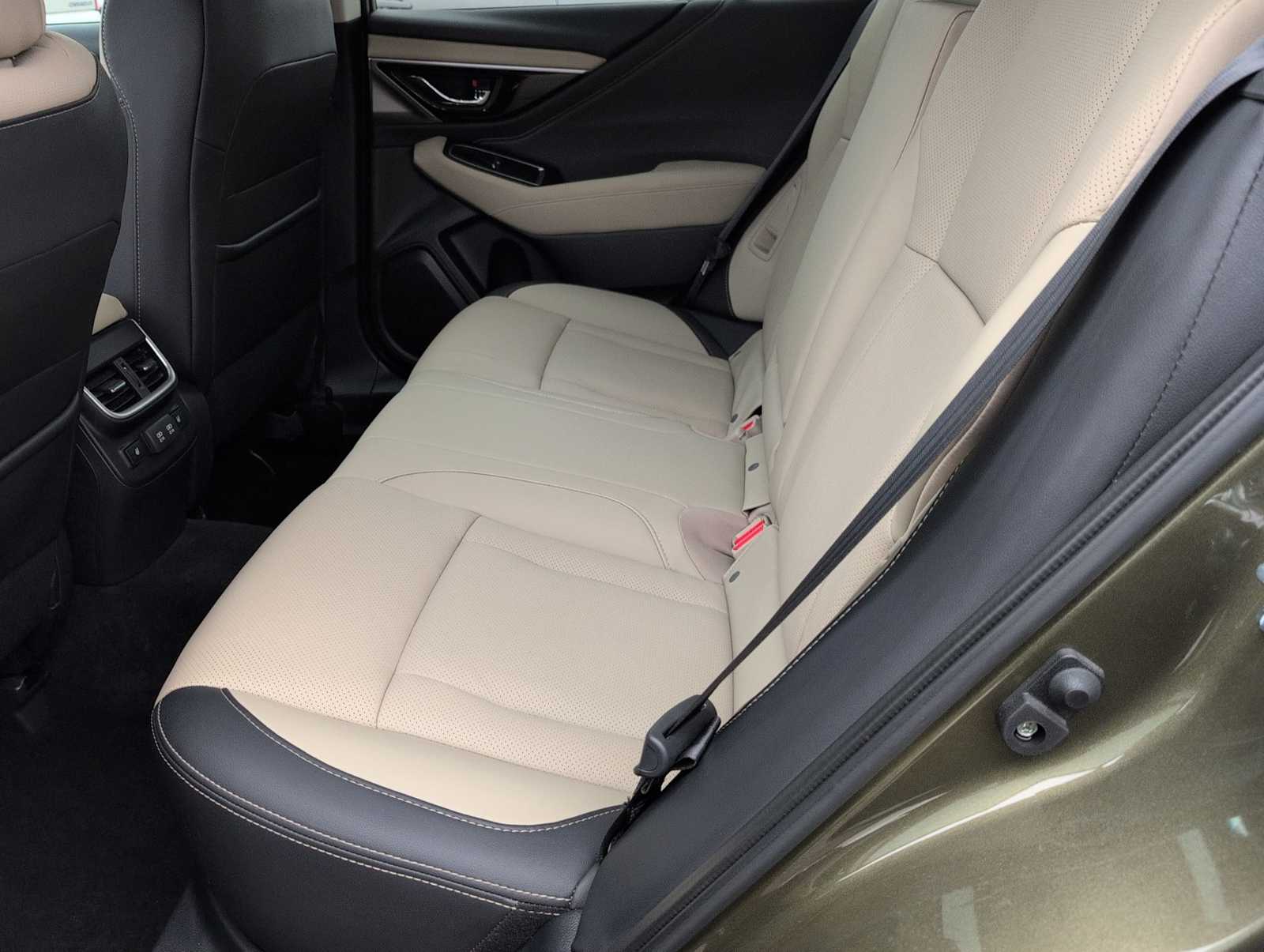 Thumbnail: 2022 Subaru Outback - 19