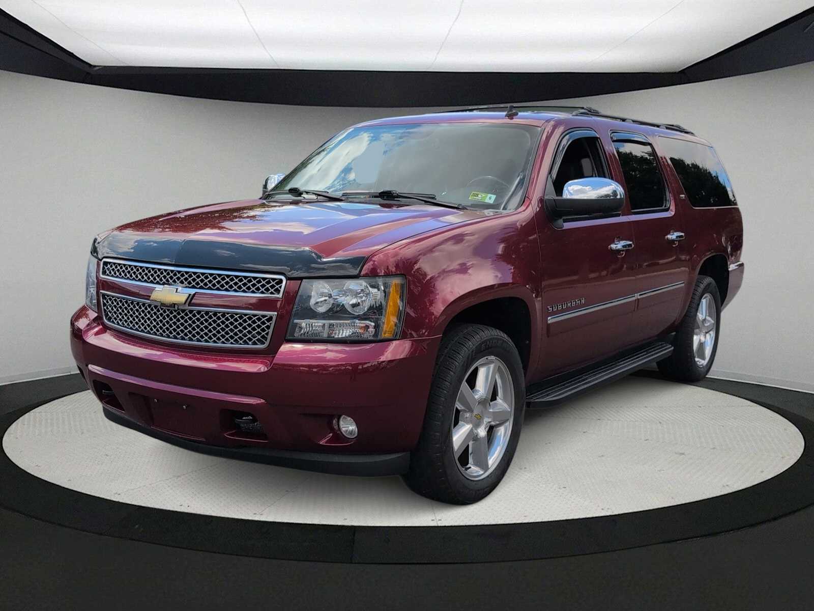 Thumbnail: 2011 Chevrolet Suburban - 4