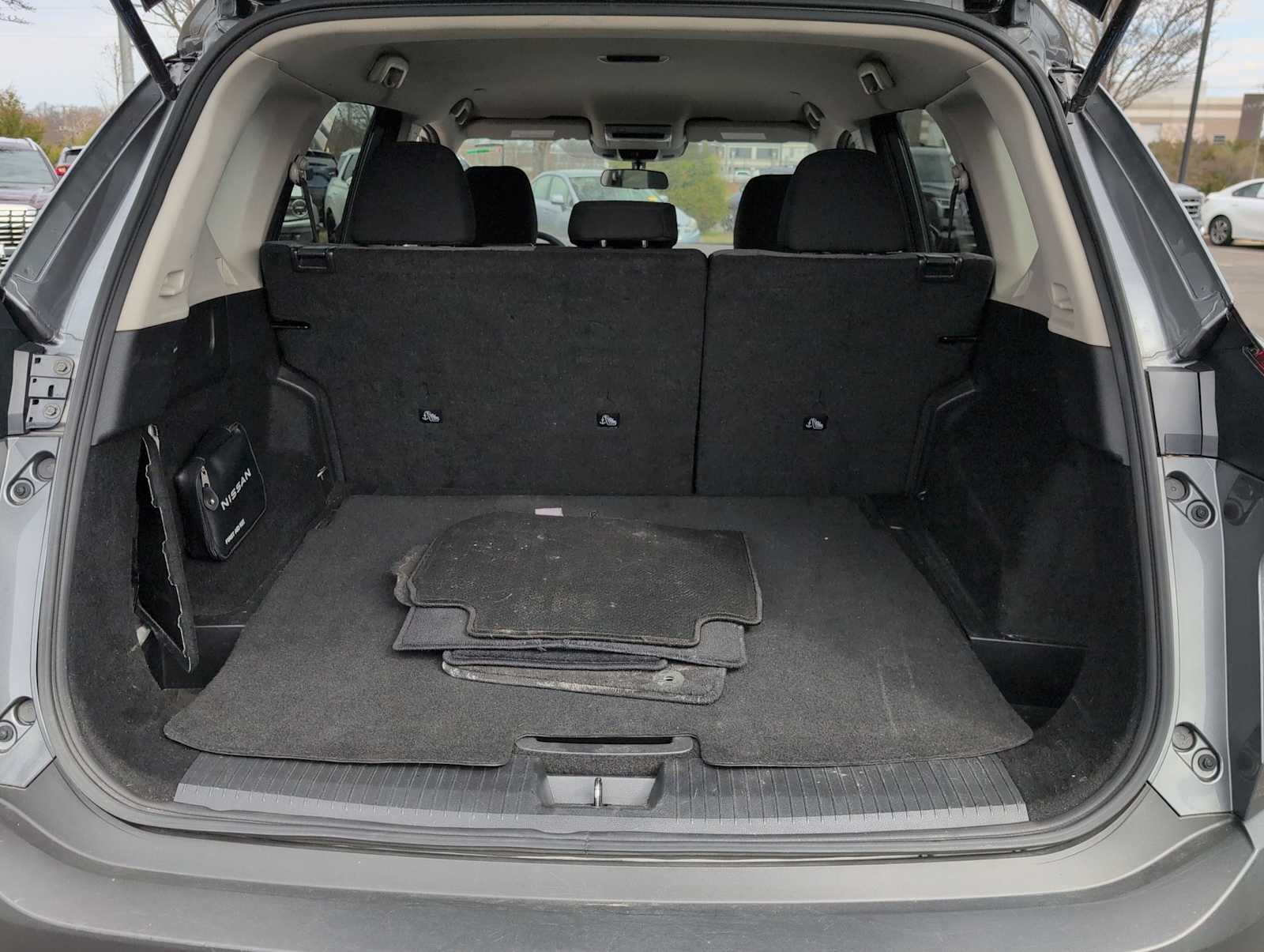 Thumbnail: 2023 Nissan Rogue - 31