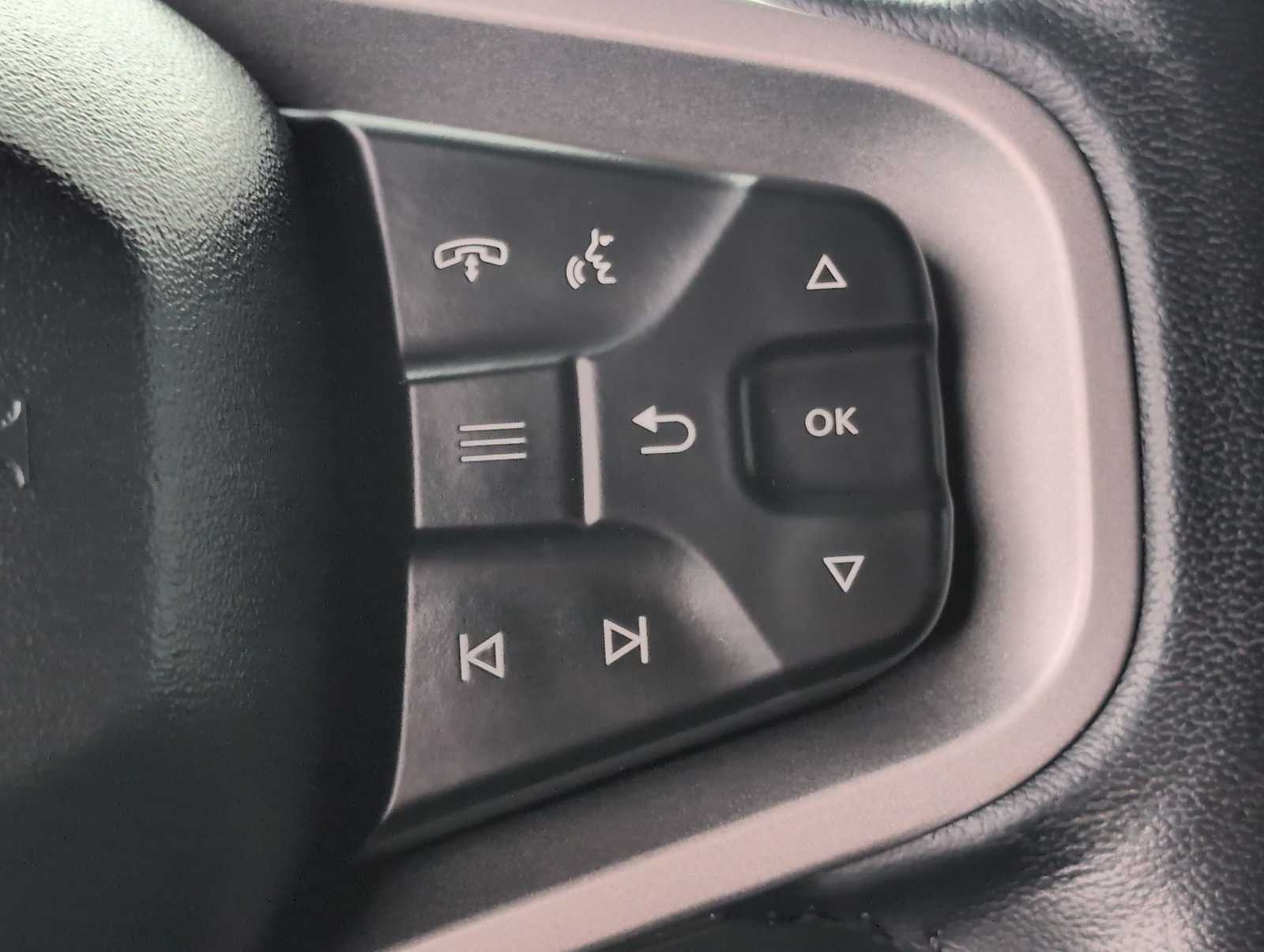 Thumbnail: 2023 Ford Bronco - 25