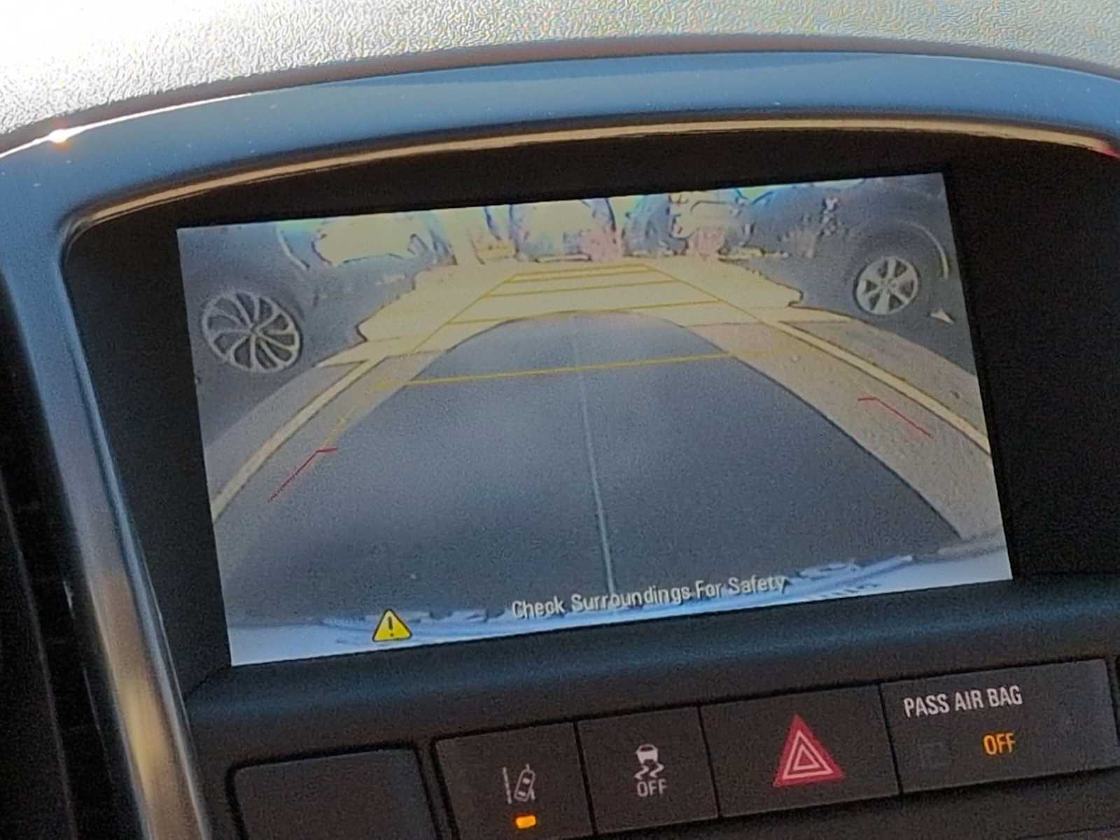 Thumbnail: 2016 Buick Verano - 31