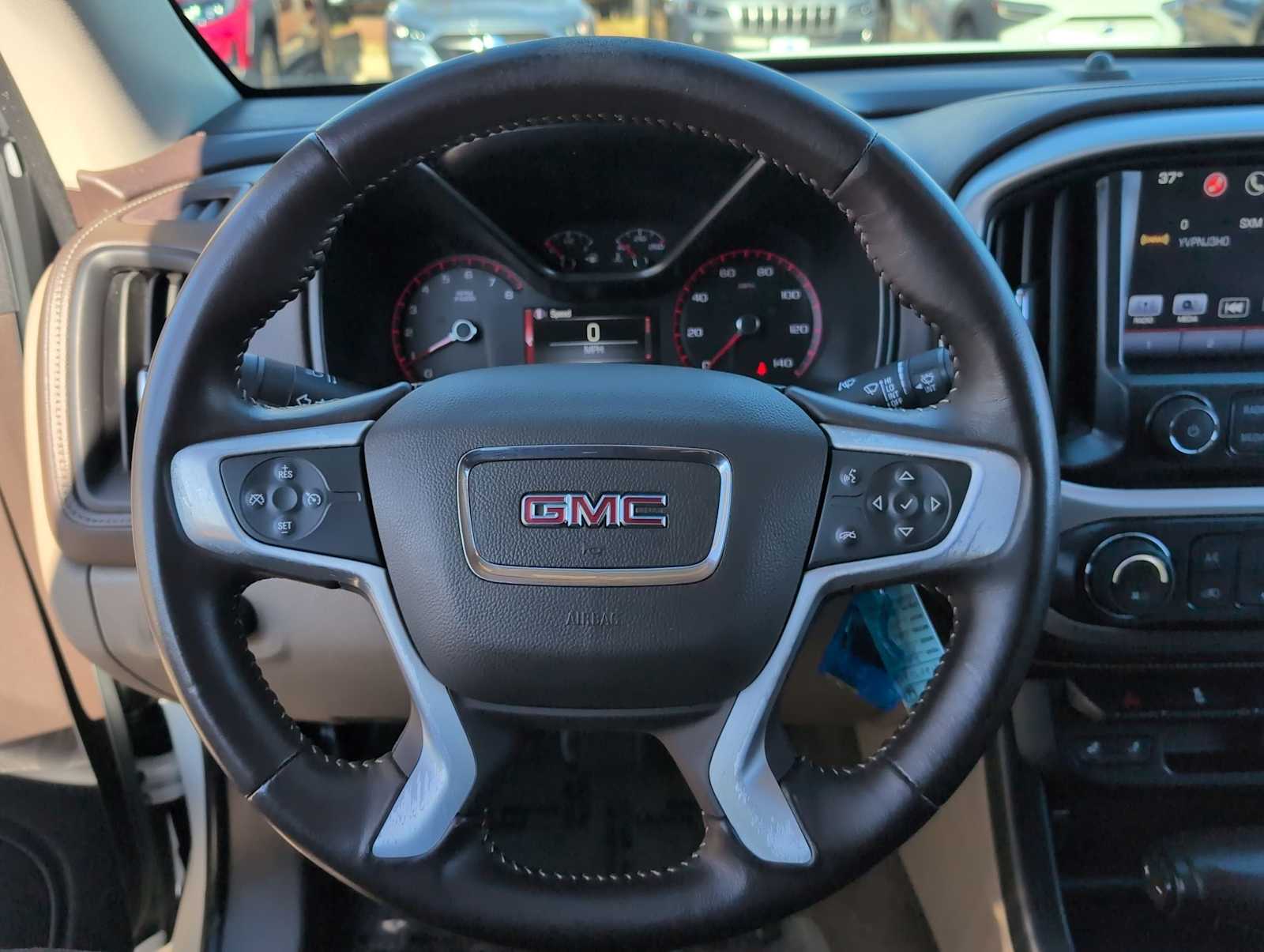 Thumbnail: 2016 GMC Canyon - 23