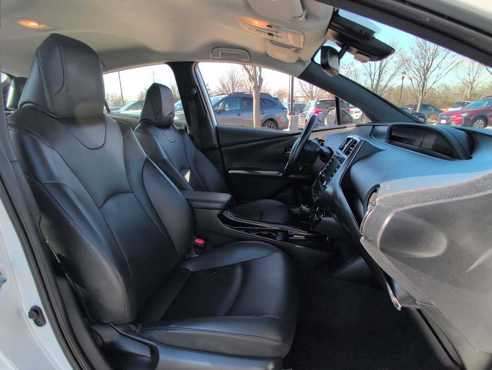 Thumbnail: 2021 Toyota Prius - 22