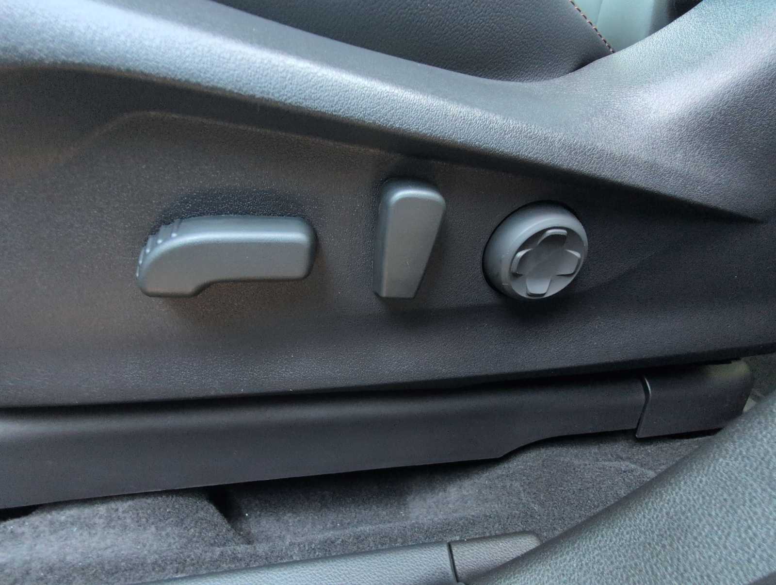 Thumbnail: 2026 Subaru Ascent - 17