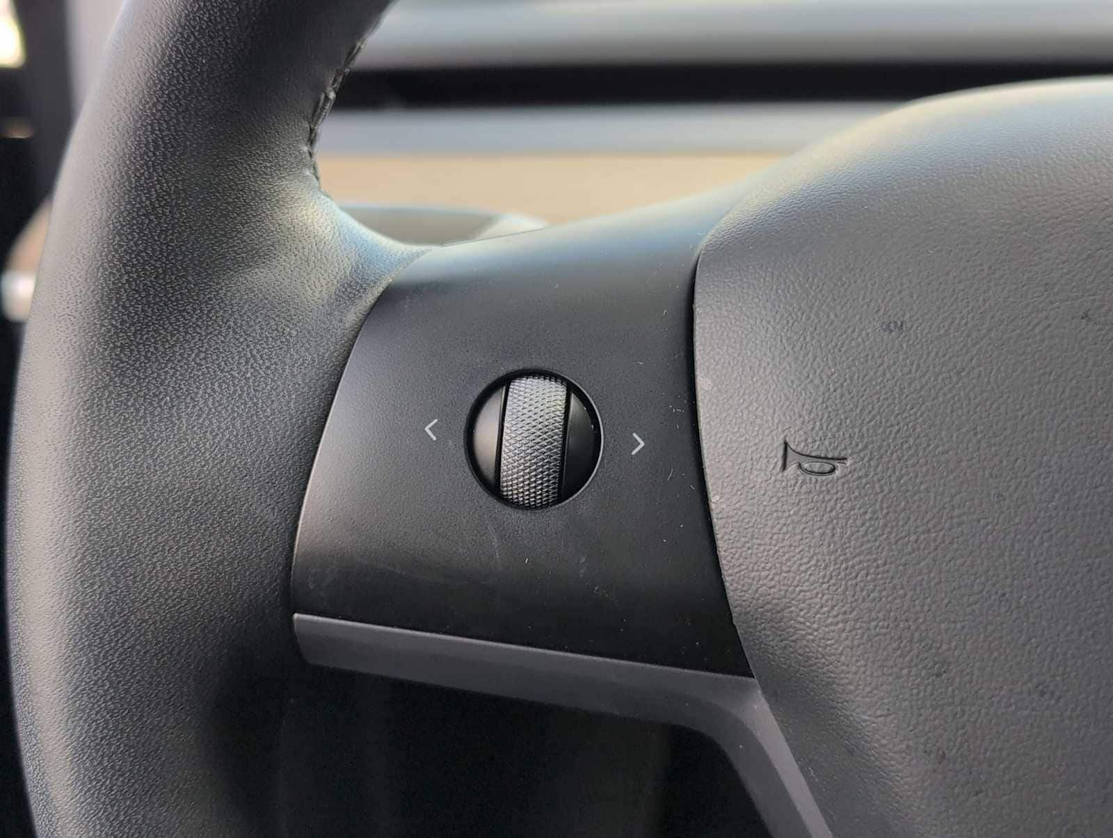 Thumbnail: 2021 Tesla Model Y - 23