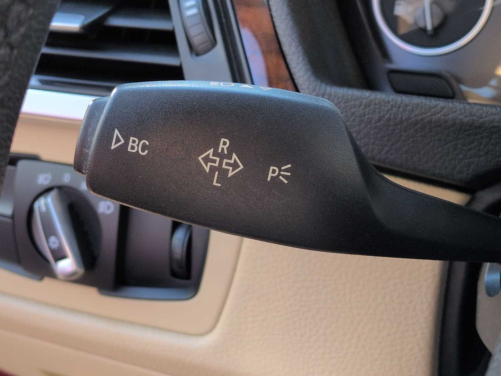 Thumbnail: 2014 BMW 3 Series - 27