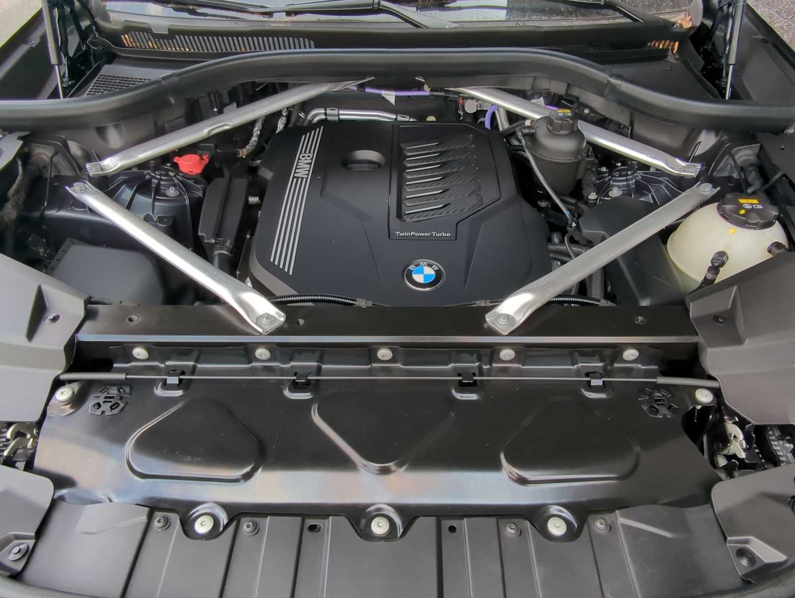 Thumbnail: 2022 BMW X5 - 14