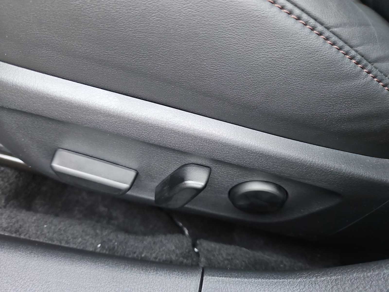 Thumbnail: 2024 Mazda Mazda3 - 17