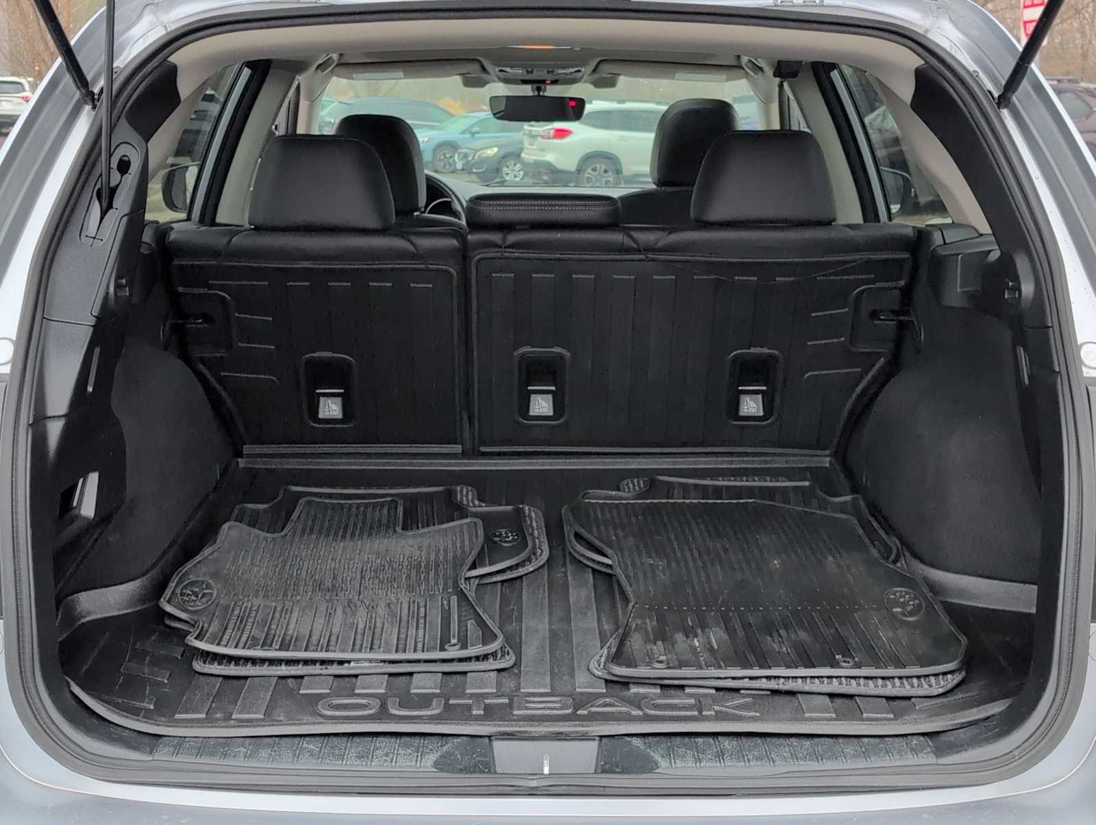 Thumbnail: 2018 Subaru Outback - 34