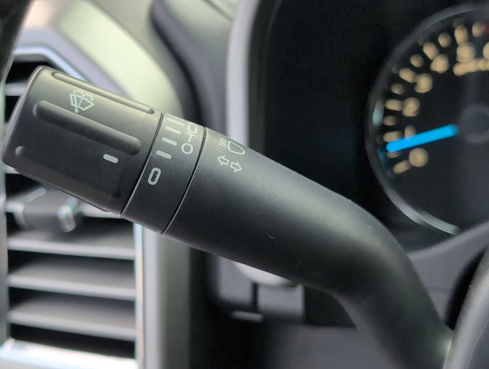 Thumbnail: 2015 Ford F-150 - 25