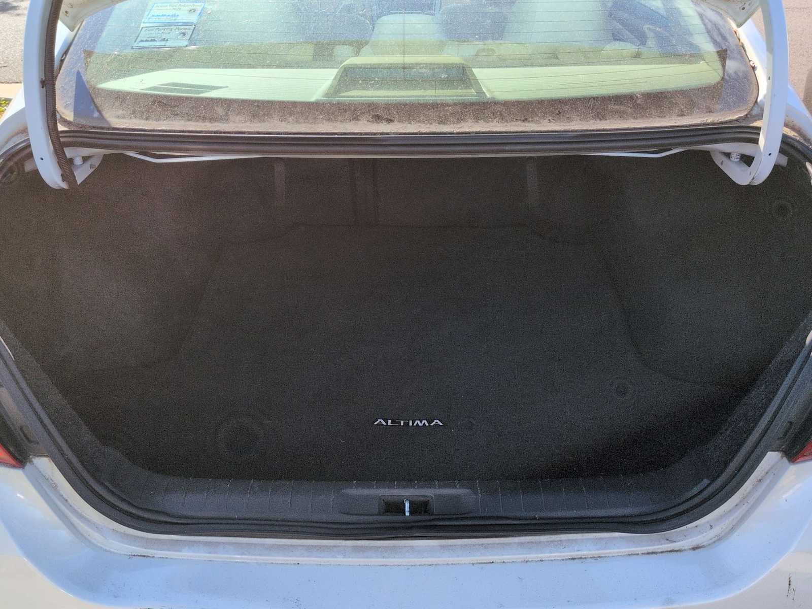 Thumbnail: 2016 Nissan Altima - 34