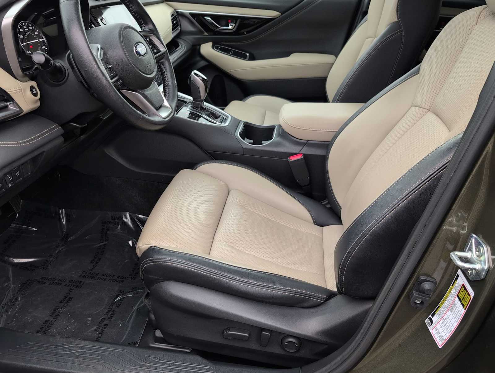 Thumbnail: 2022 Subaru Outback - 16