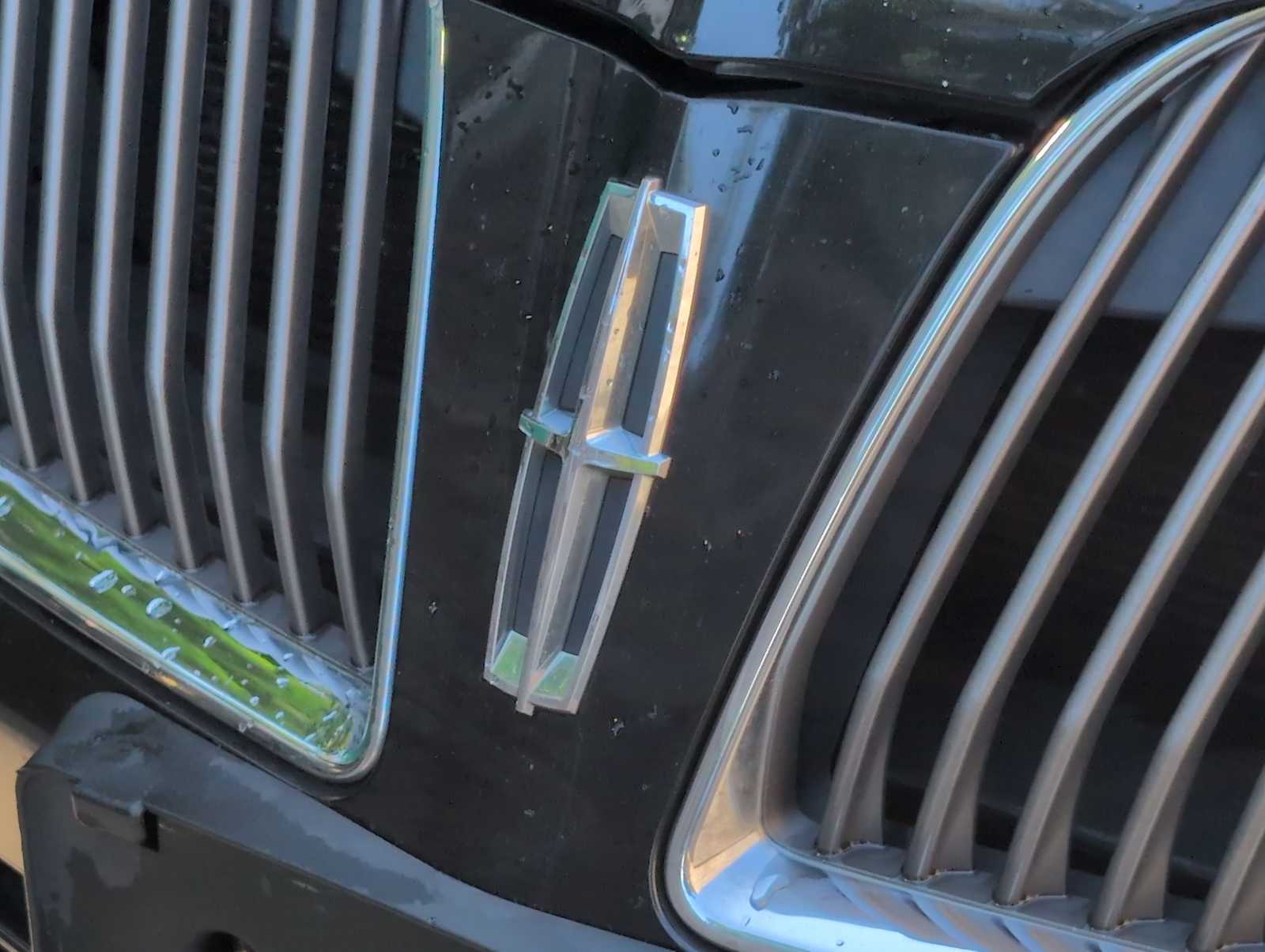 Thumbnail: 2014 Lincoln MKT - 11
