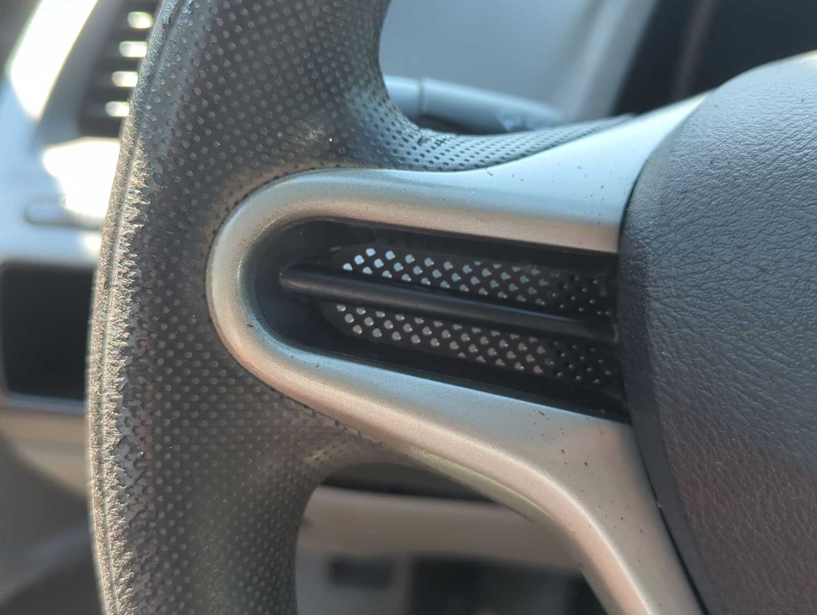 Thumbnail: 2010 Honda Civic - 23