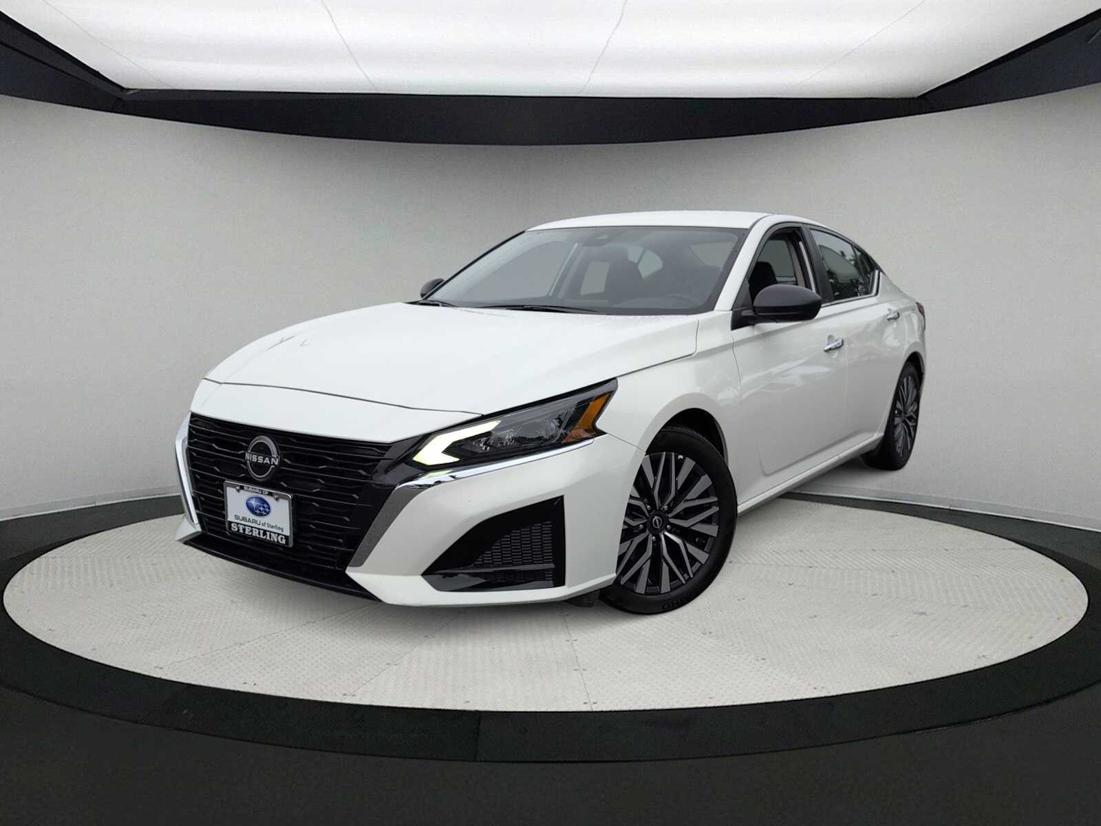 Featured Used 2025 Nissan Altima SV Sedan for Sale near Herndon, VA