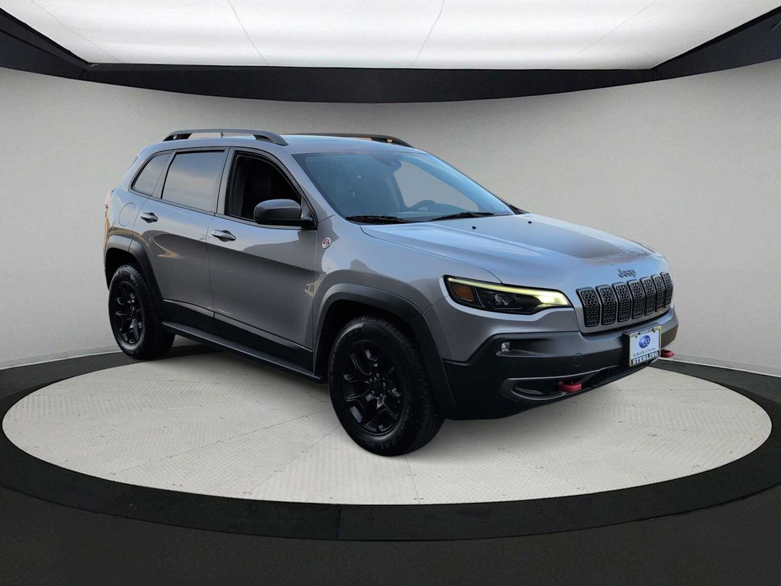 Thumbnail: 2019 Jeep Cherokee - 2