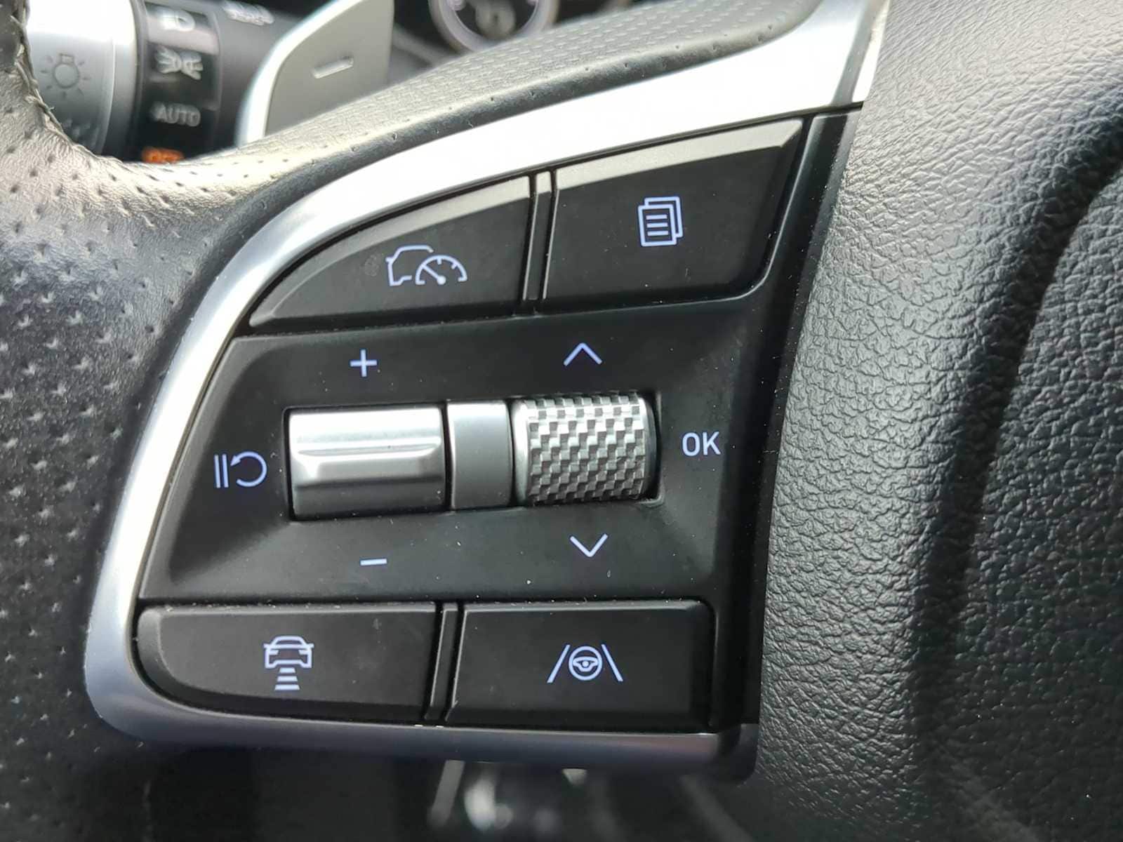 Thumbnail: 2024 Genesis G70 - 24