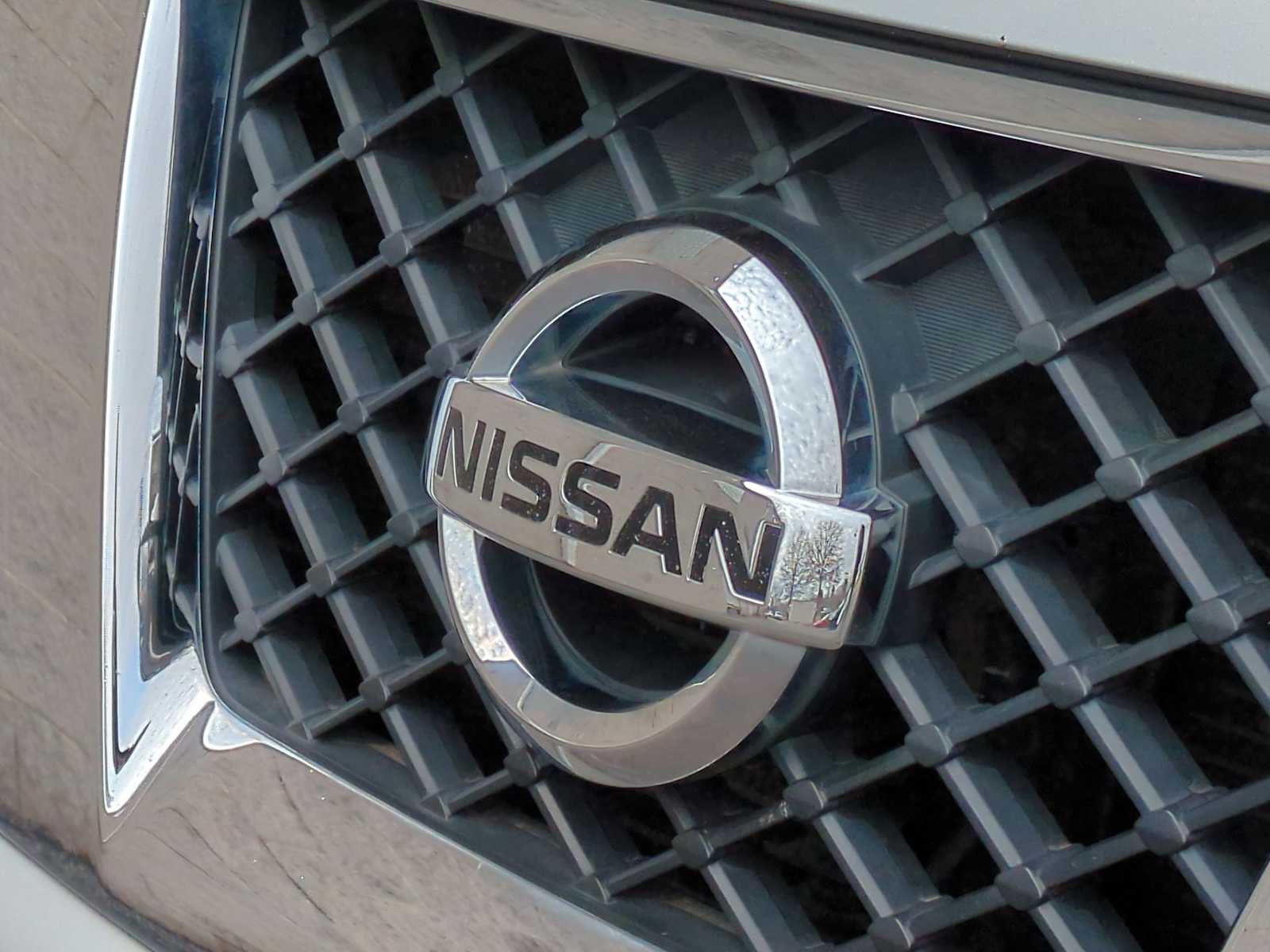 2012 Nissan Frontier SV 4