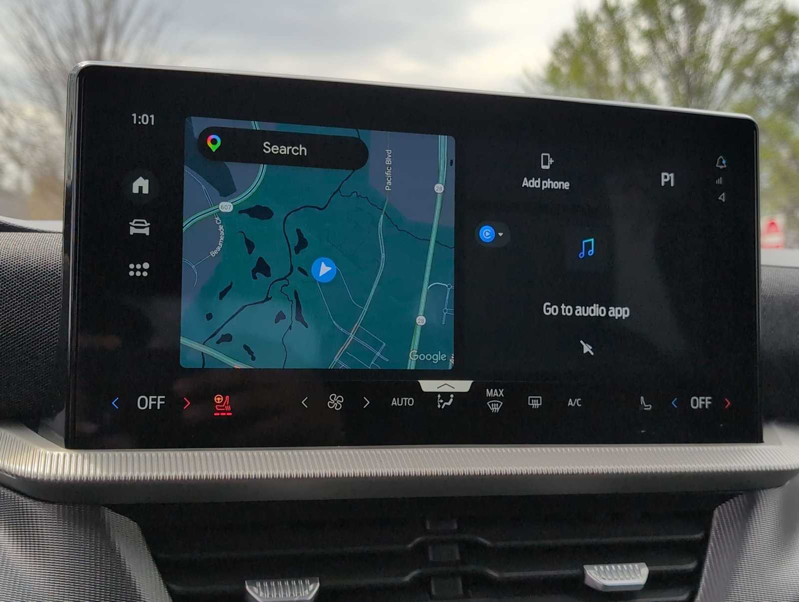 Thumbnail: 2025 Ford Explorer - 27