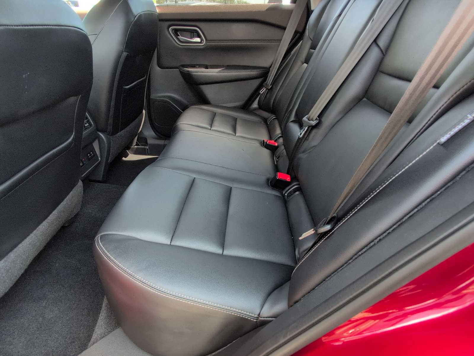 Thumbnail: 2021 Nissan Rogue - 19