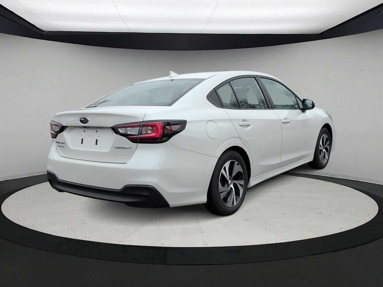 Thumbnail: 2025 Subaru Legacy - 8