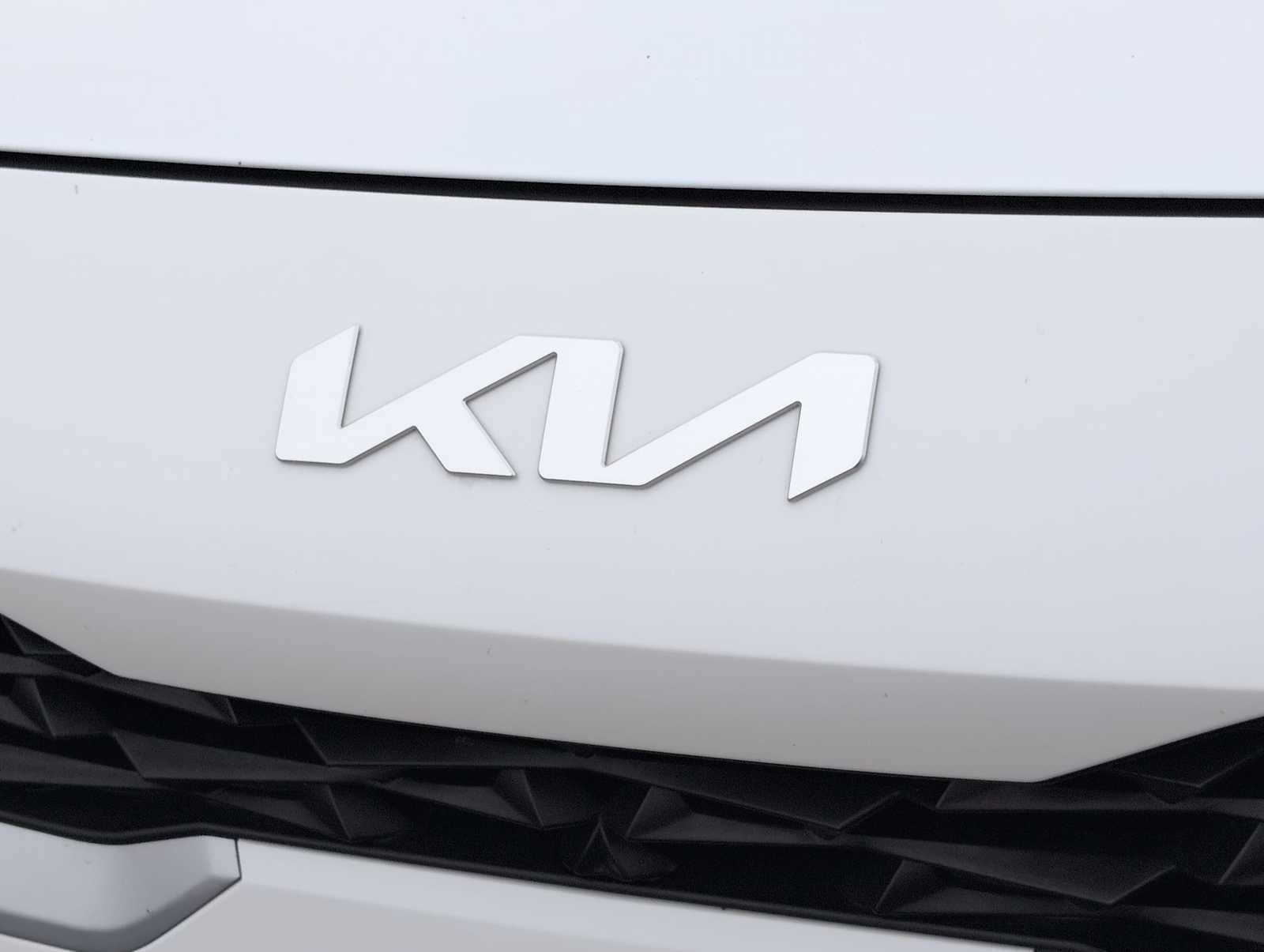 Thumbnail: 2024 Kia Forte - 12