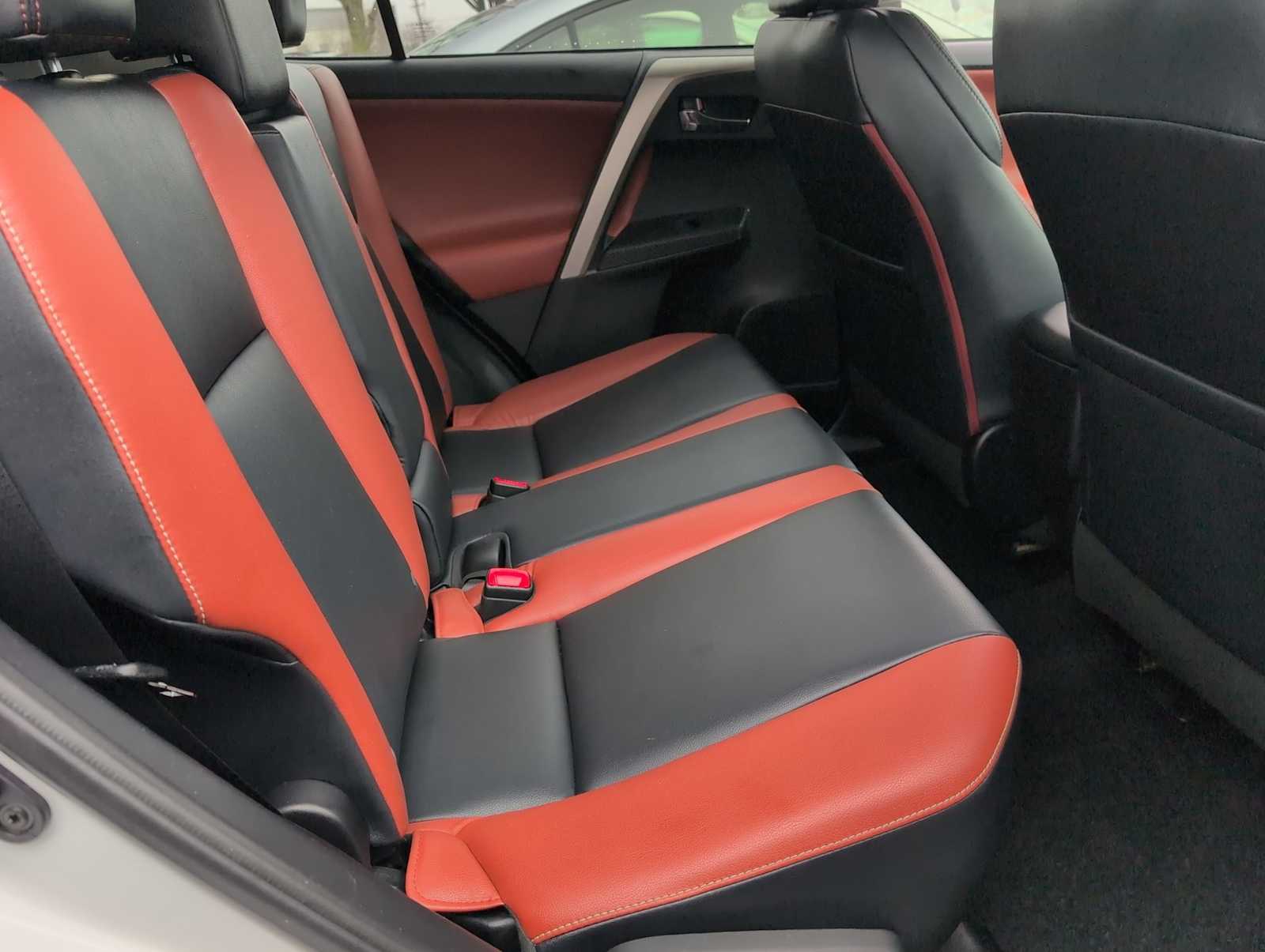 Thumbnail: 2014 Toyota RAV4 - 20