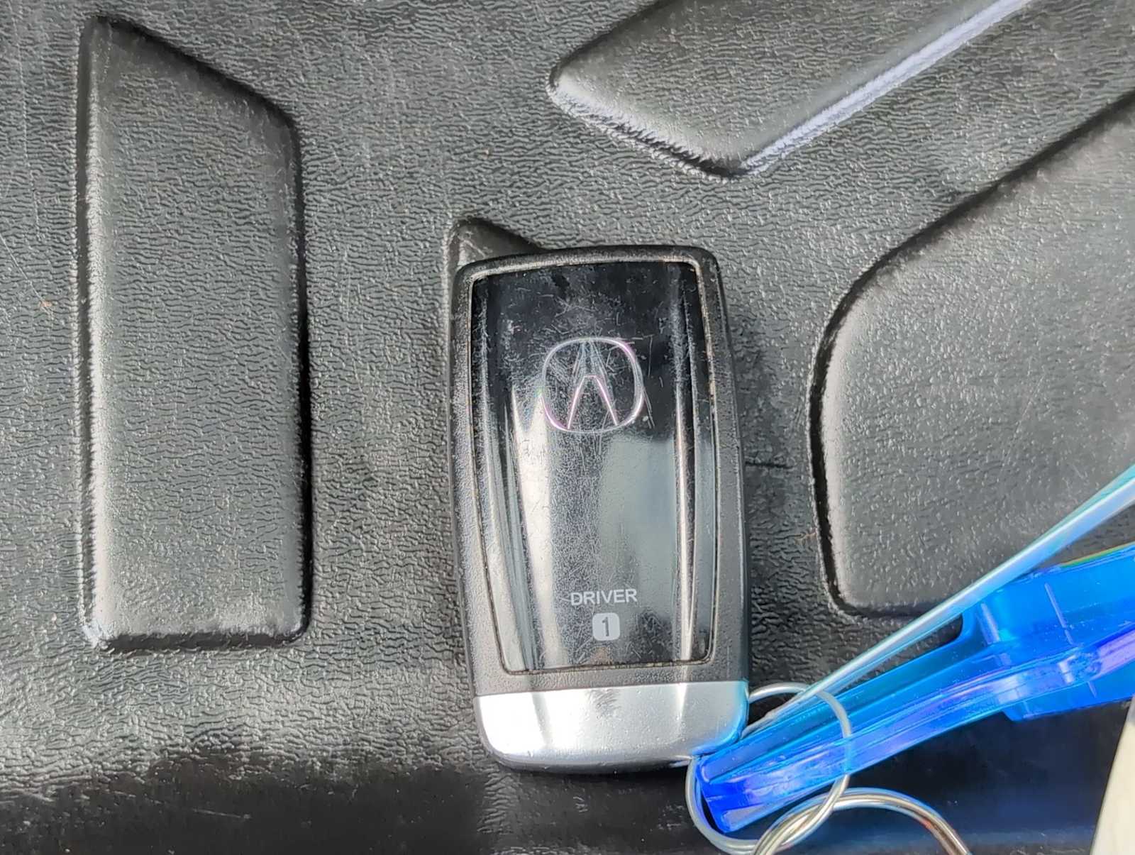 Thumbnail: 2015 Acura MDX - 35