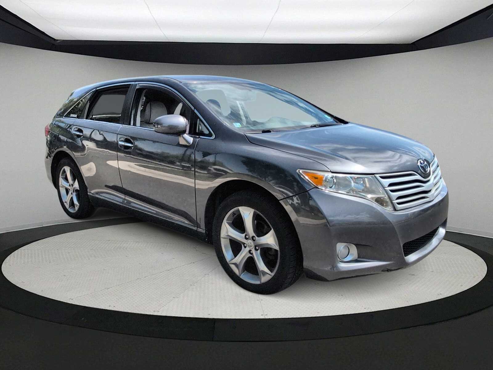 Thumbnail: 2011 Toyota Venza - 2