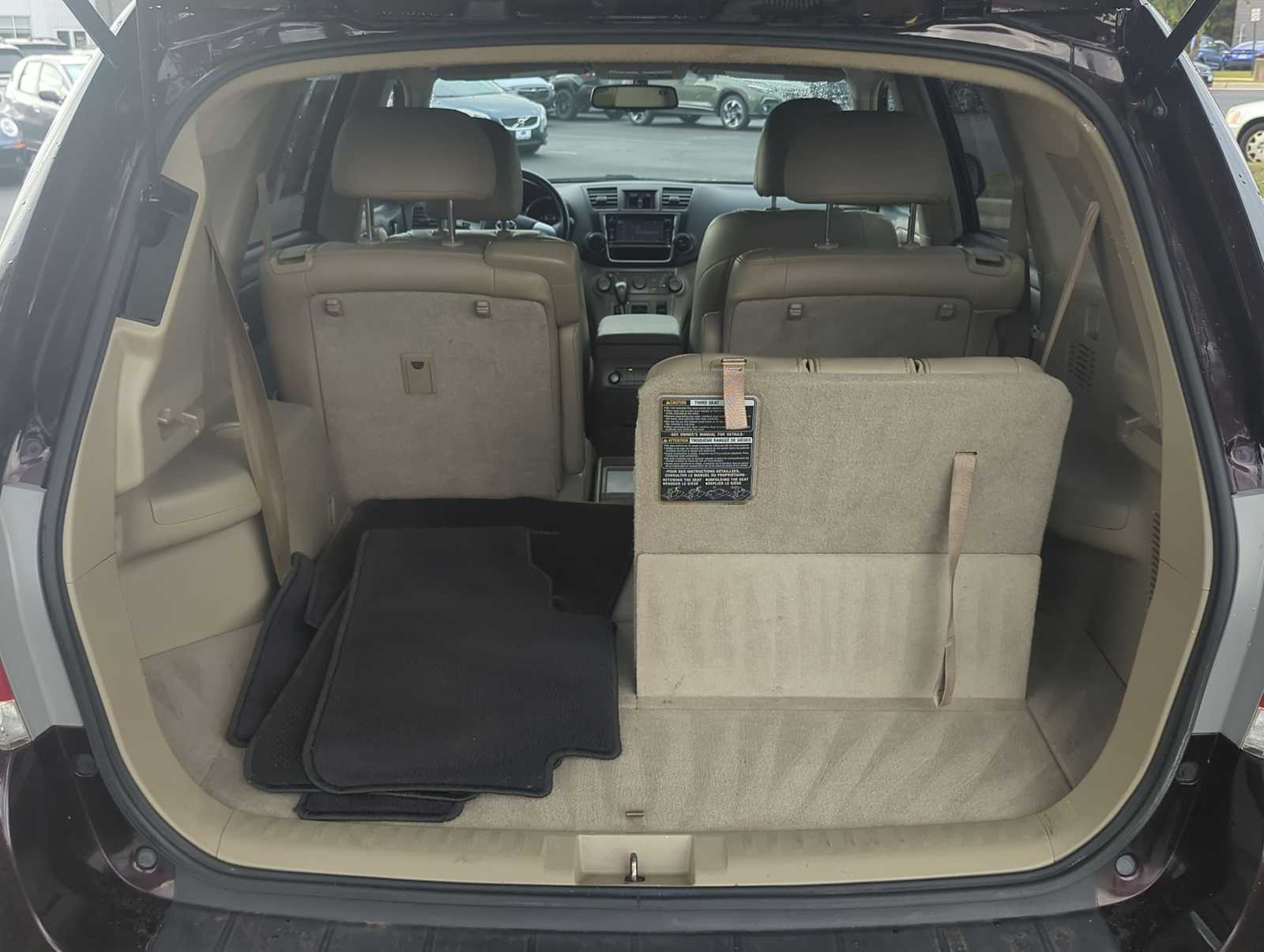 Thumbnail: 2013 Toyota Highlander - 35