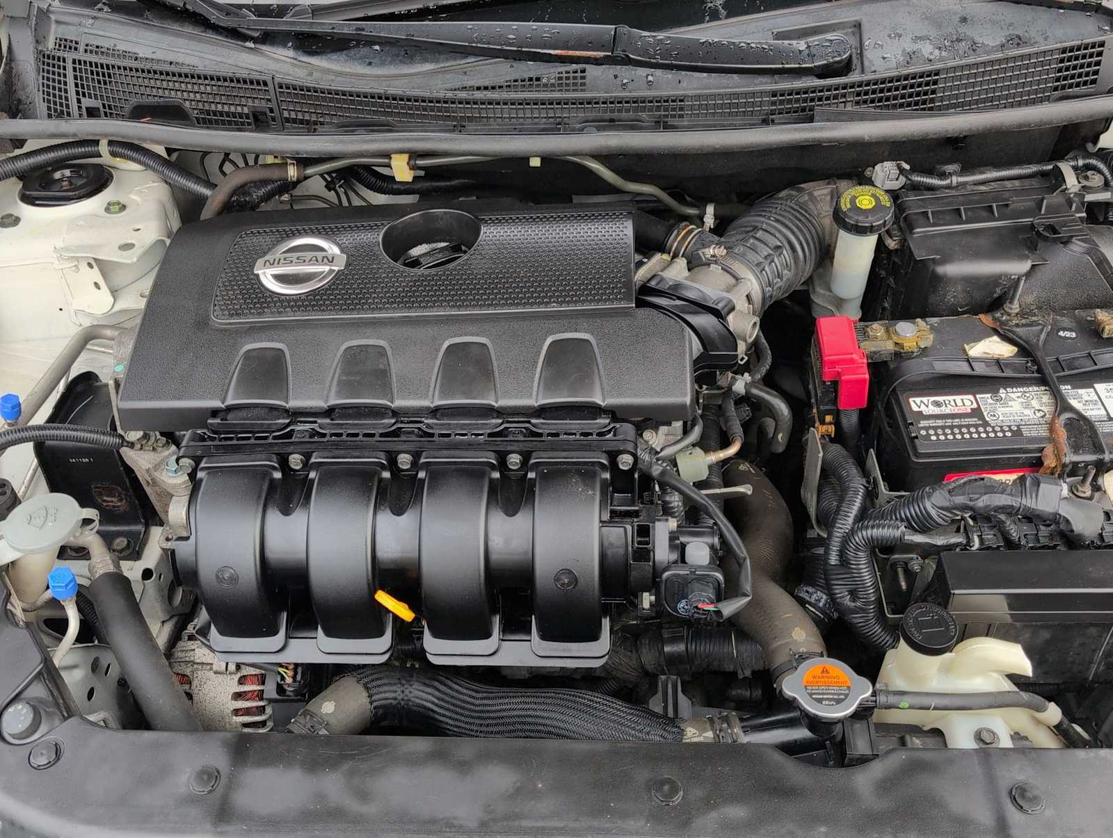 Thumbnail: 2015 Nissan Sentra - 15