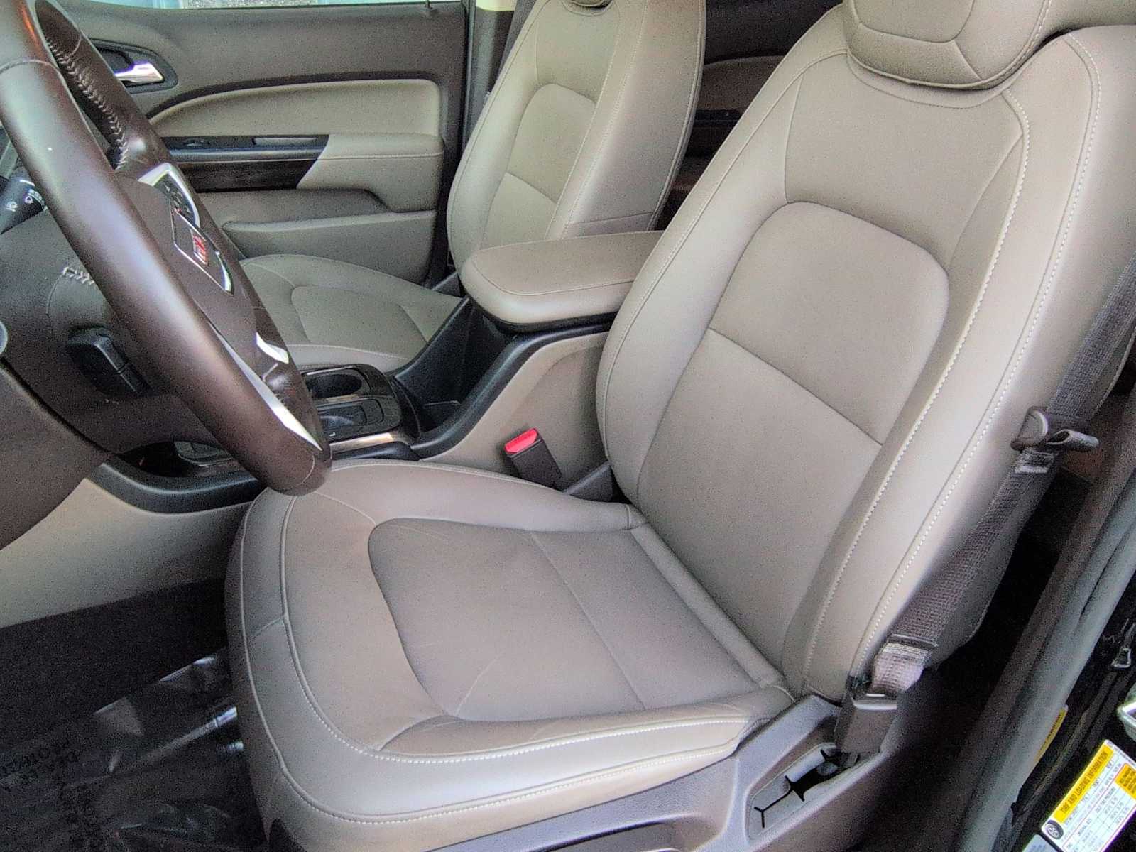 Thumbnail: 2017 GMC Canyon - 17