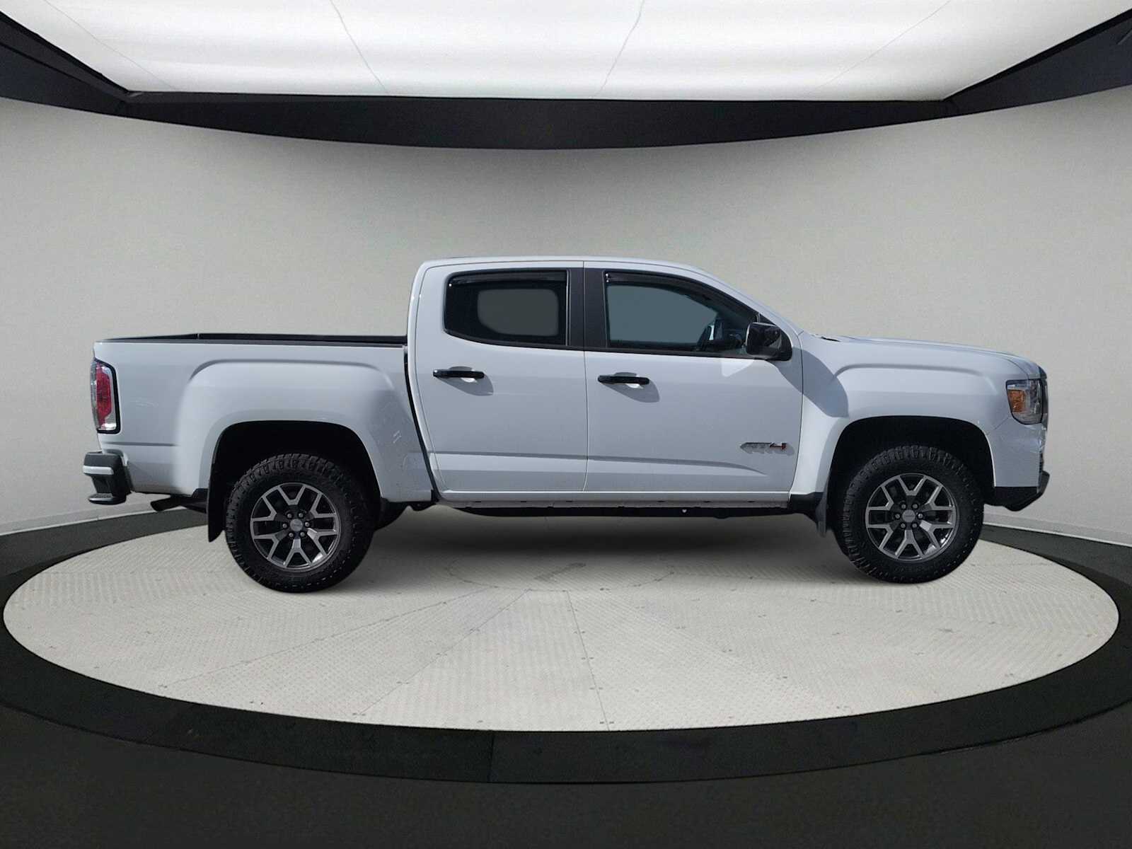 Thumbnail: 2022 GMC Canyon - 9