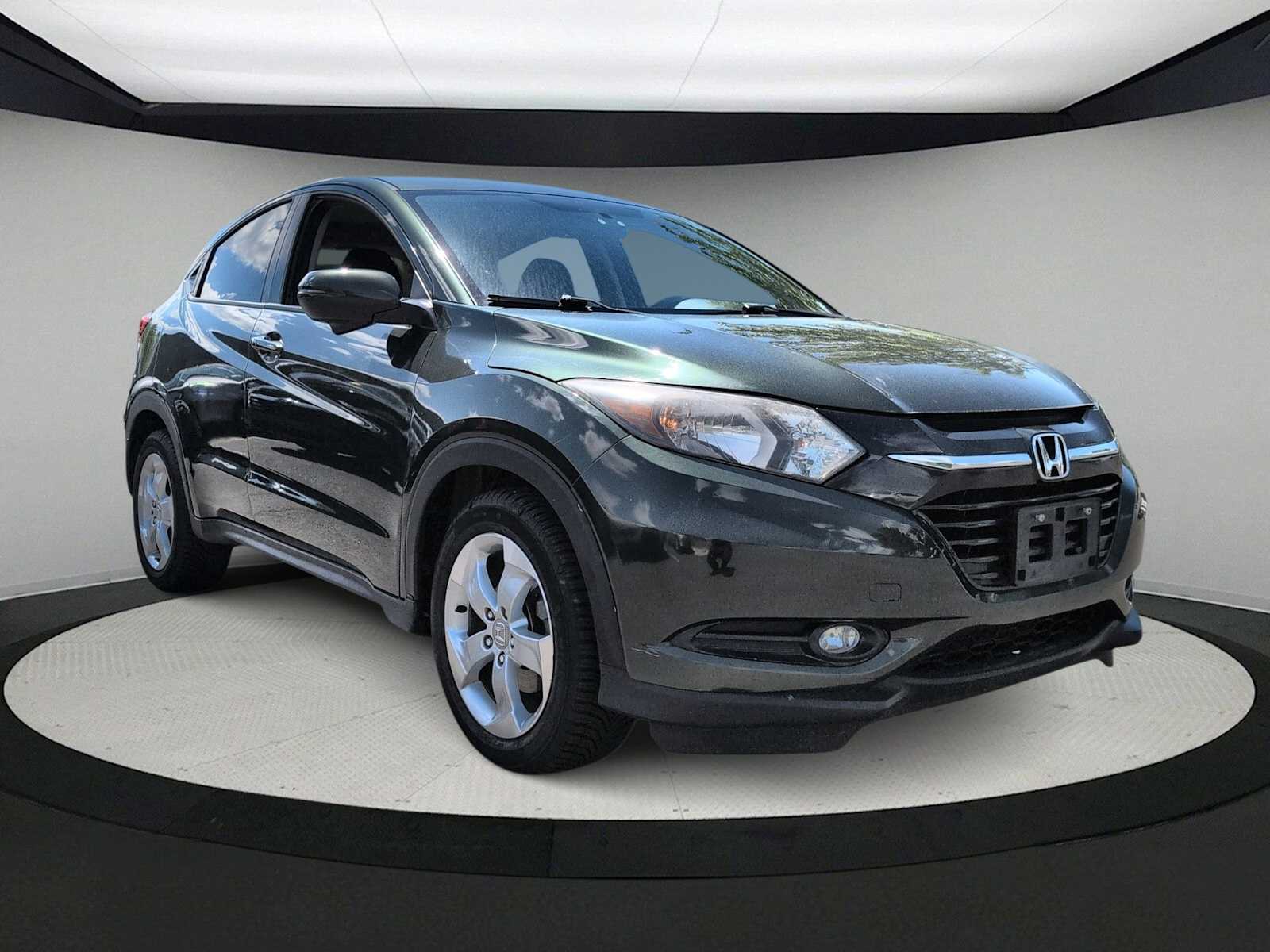 Thumbnail: 2016 Honda HR-V - 2