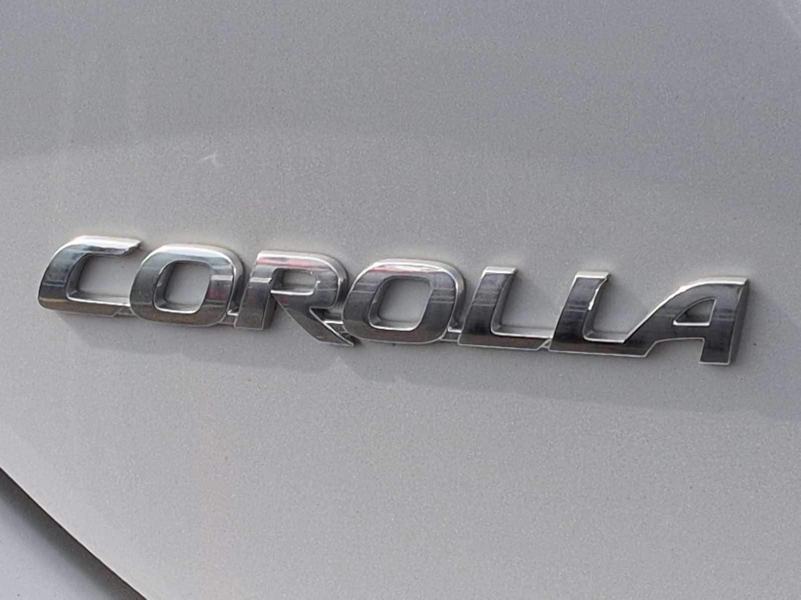 Thumbnail: 2015 Toyota Corolla - 11