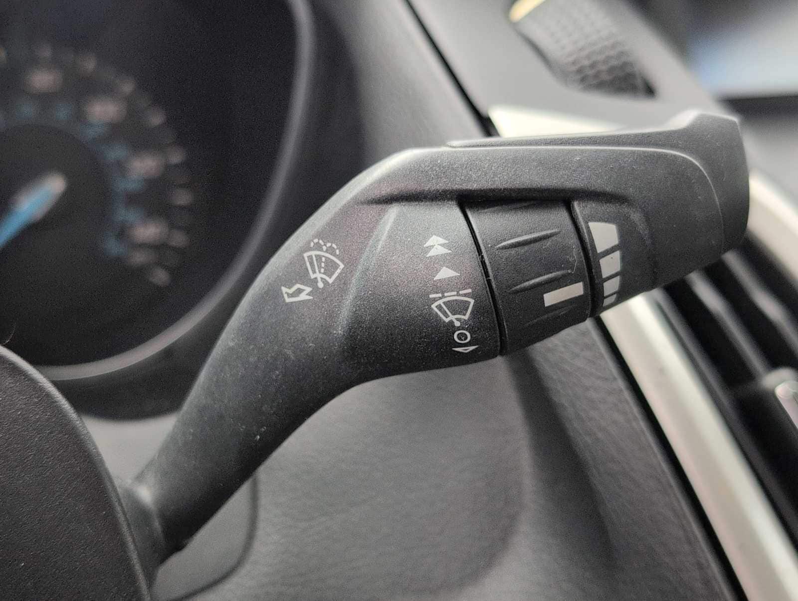 Thumbnail: 2013 Ford Focus - 24