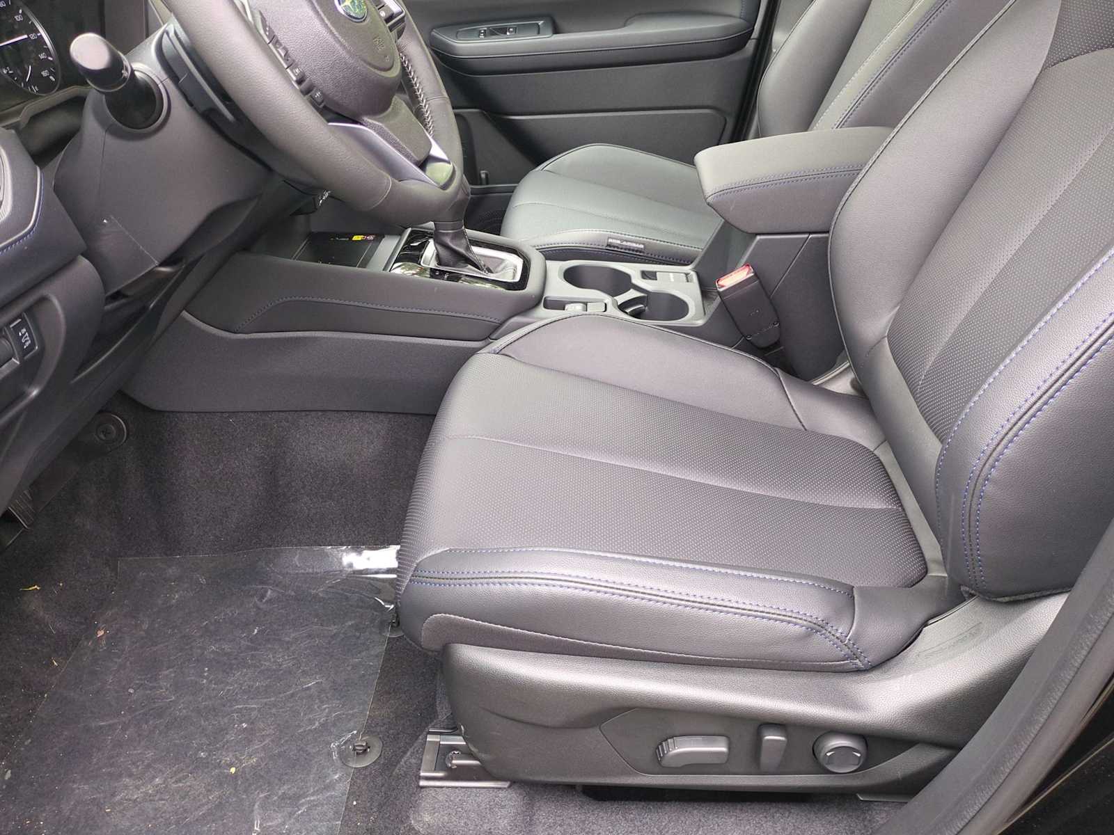 Thumbnail: 2025 Subaru Forester - 9