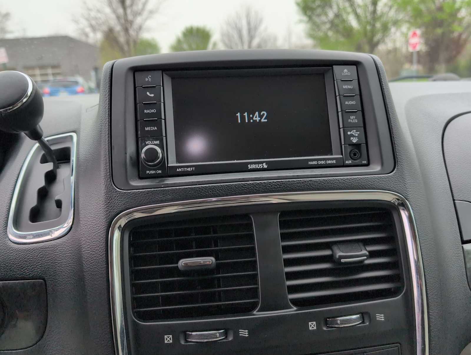 Thumbnail: 2012 Dodge Grand Caravan - 26