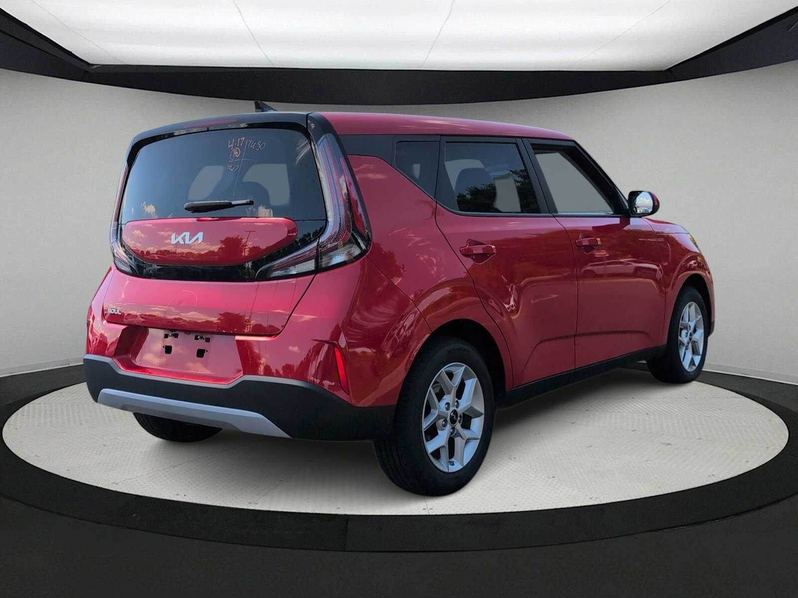 Thumbnail: 2025 Kia Soul - 8